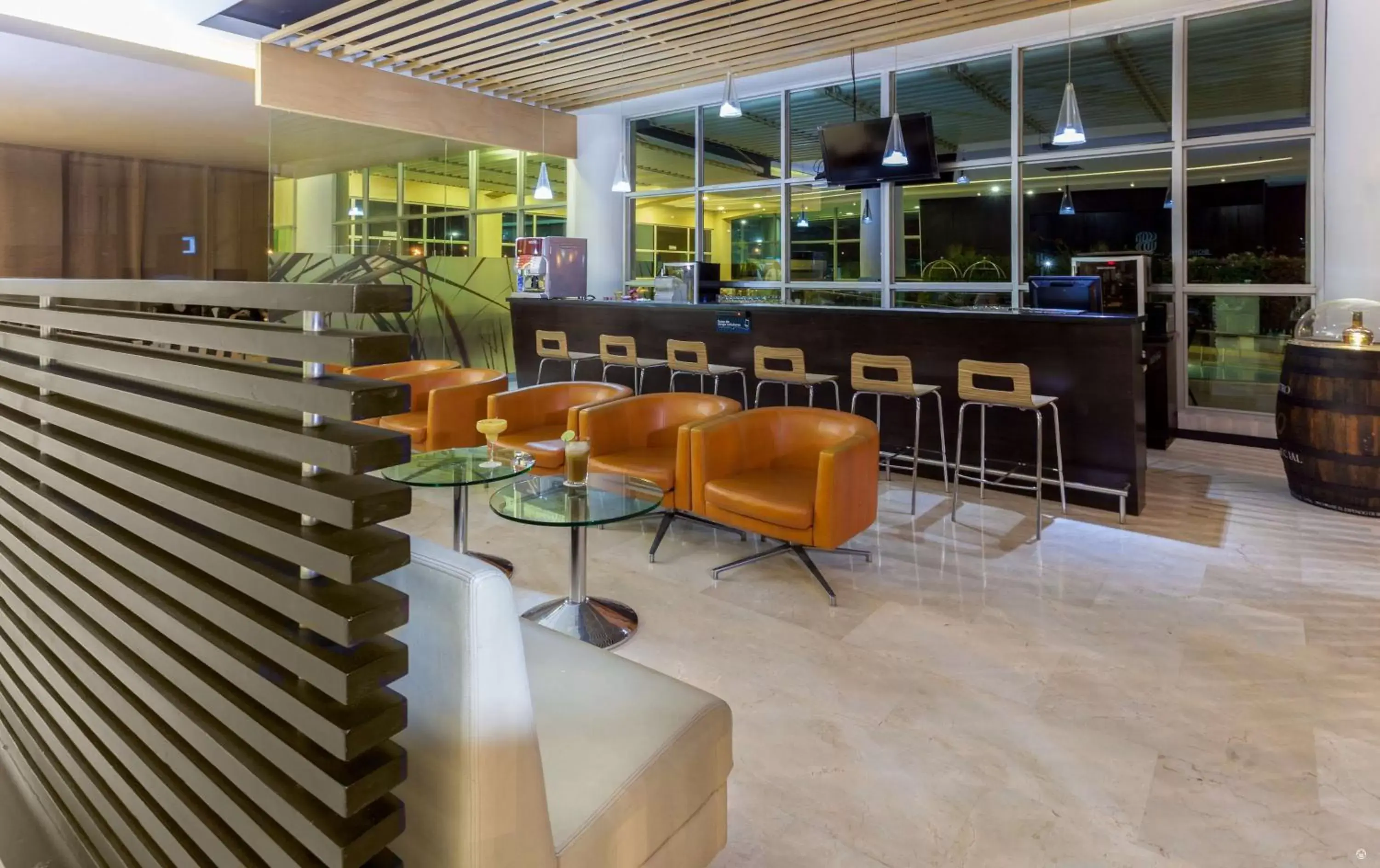 Lounge or bar in Sonesta Valledupar Lounge or bar in Sonesta Valledupar