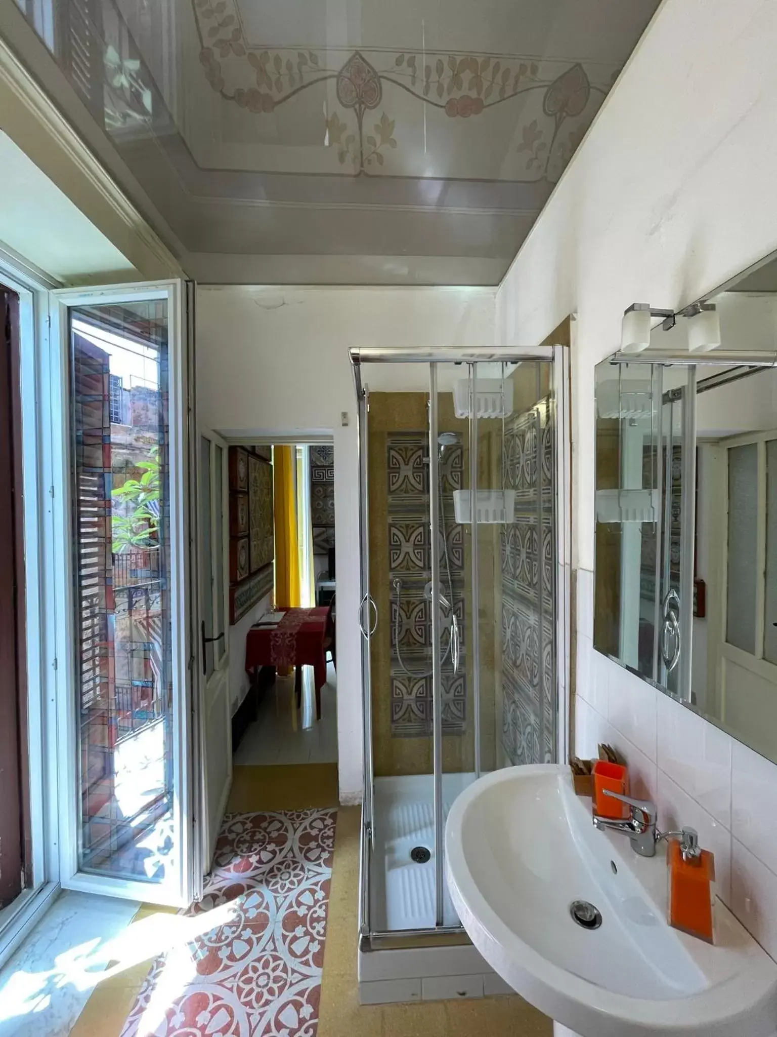 Shower, Bathroom in Stanze al Genio B&B