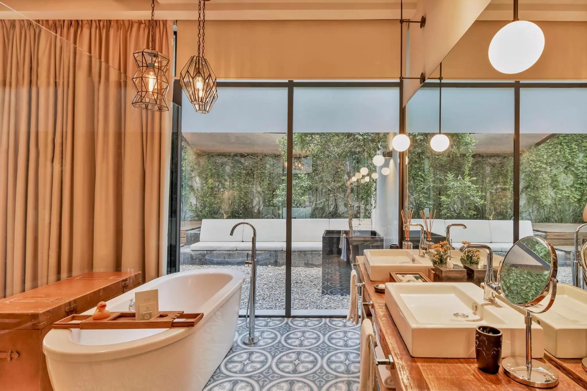 Bathroom in Live Aqua San Miguel de Allende