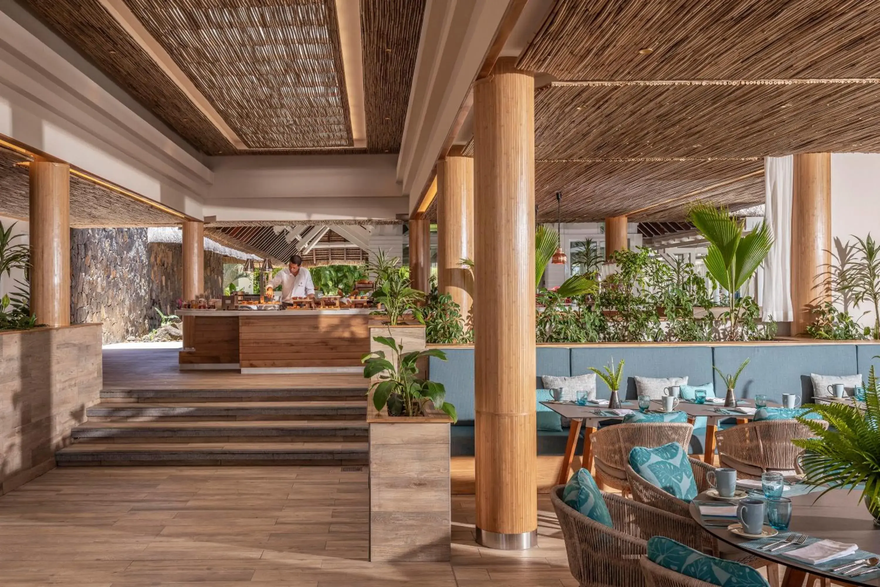 Restaurant/Places to Eat in Four Seasons Resort Mauritius at Anahita