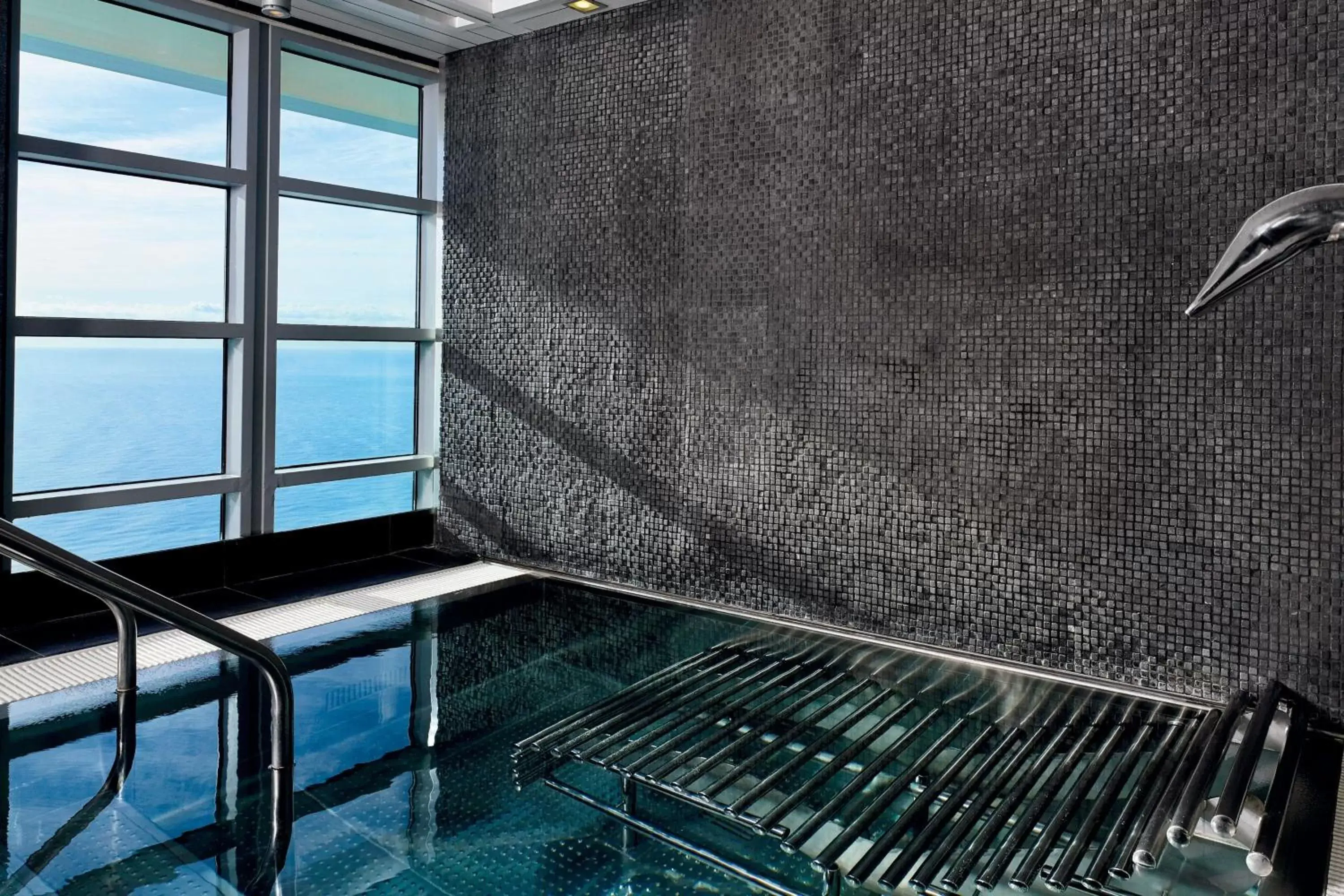 Spa and wellness centre/facilities, Swimming Pool in Hotel Arts Barcelona