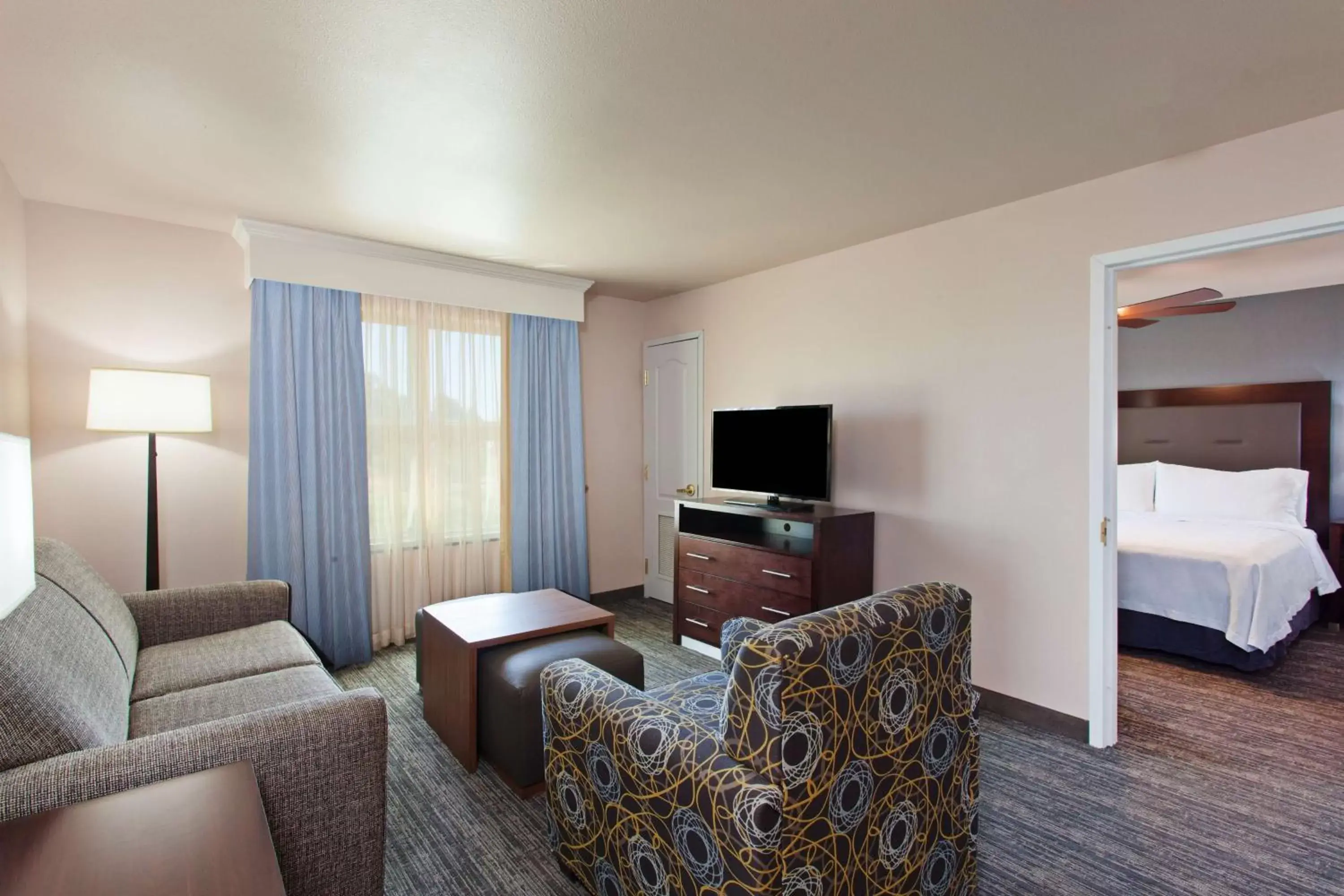 Living room, Seating Area in Homewood Suites by Hilton Fairfield-Napa Valley Area