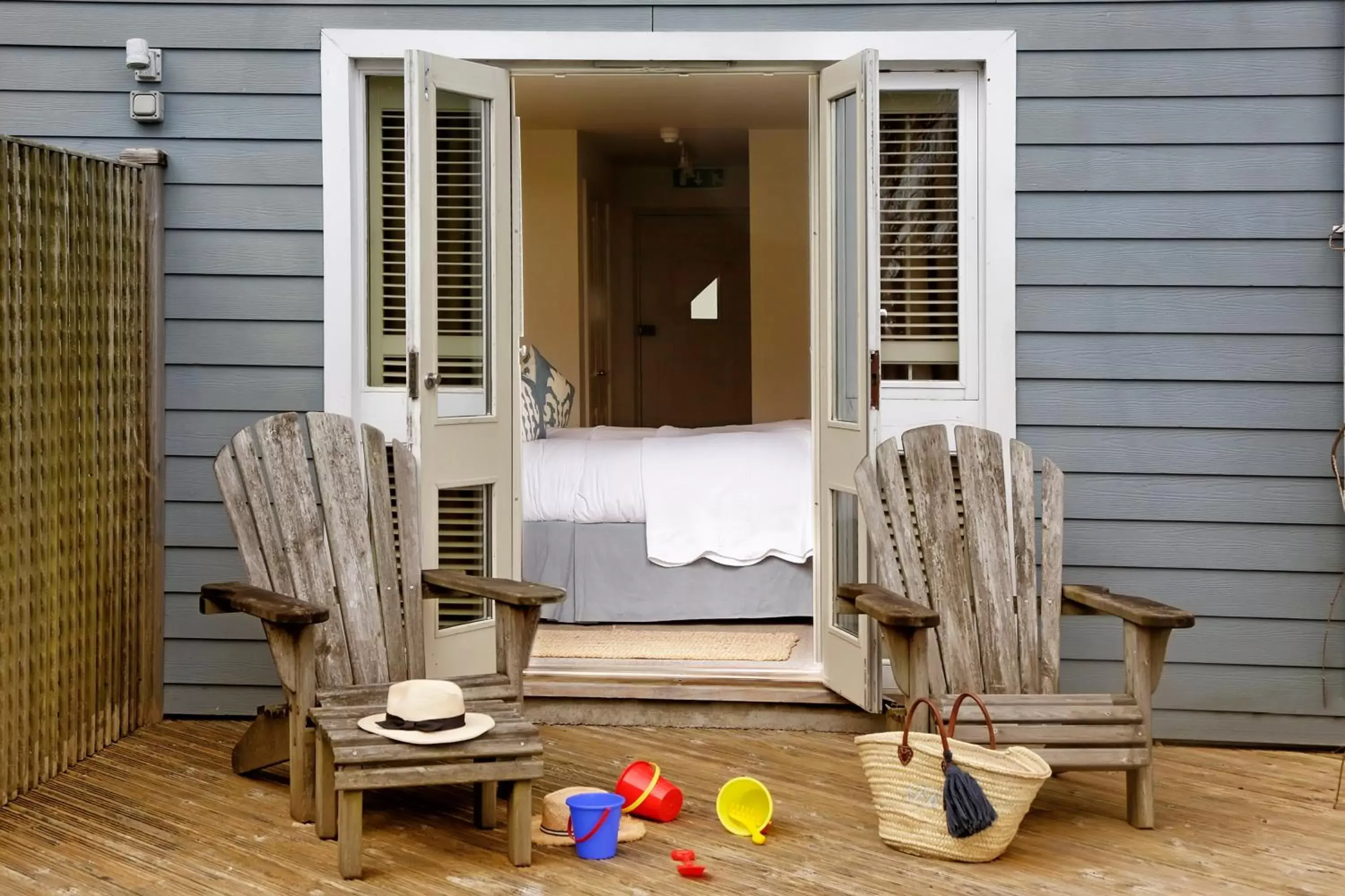 Superior Room with Private Deck in Driftwood B&B Superior Room with Private Deck in Driftwood B&B