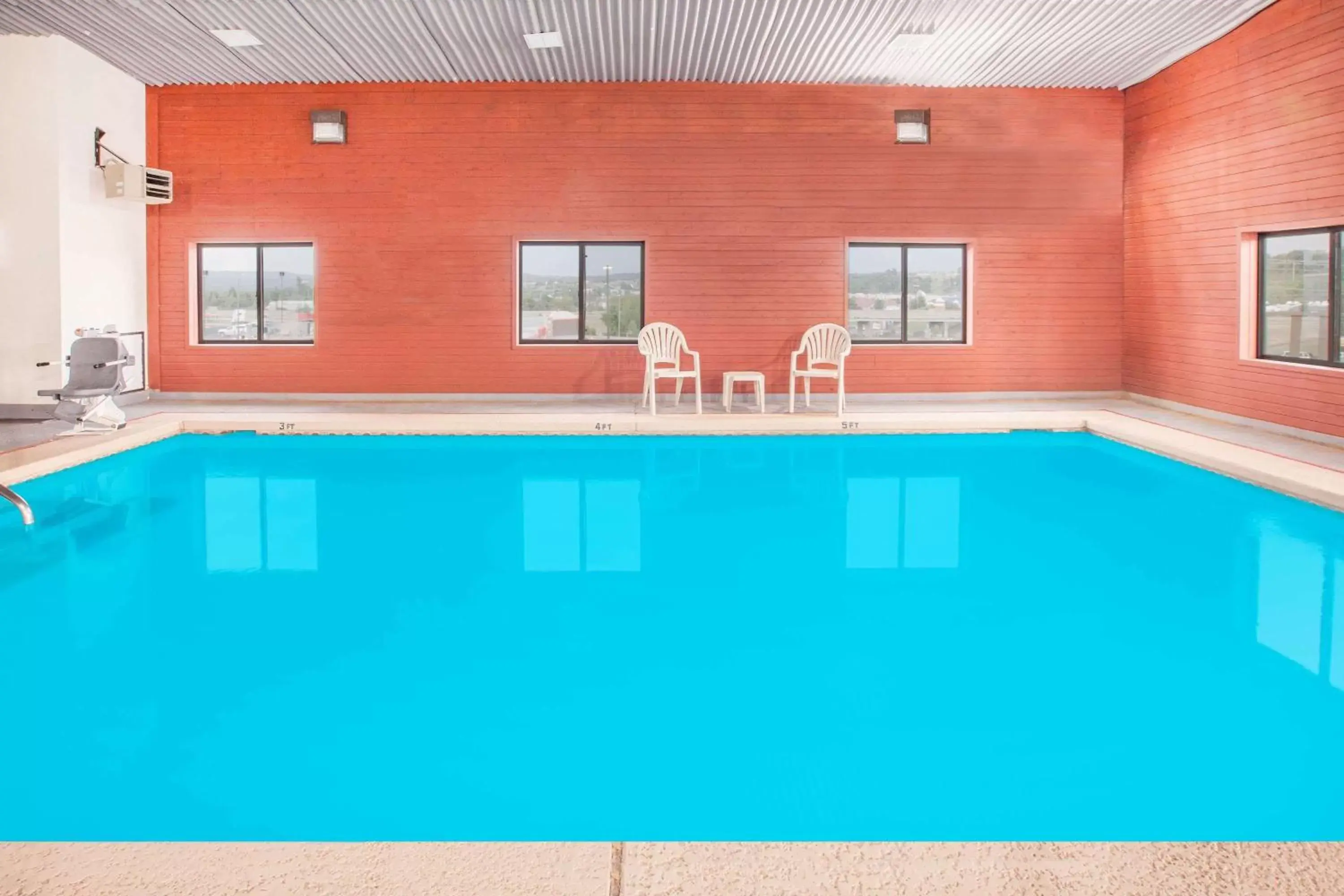 On site, Swimming Pool in Super 8 by Wyndham Van Buren/Ft. Smith Area