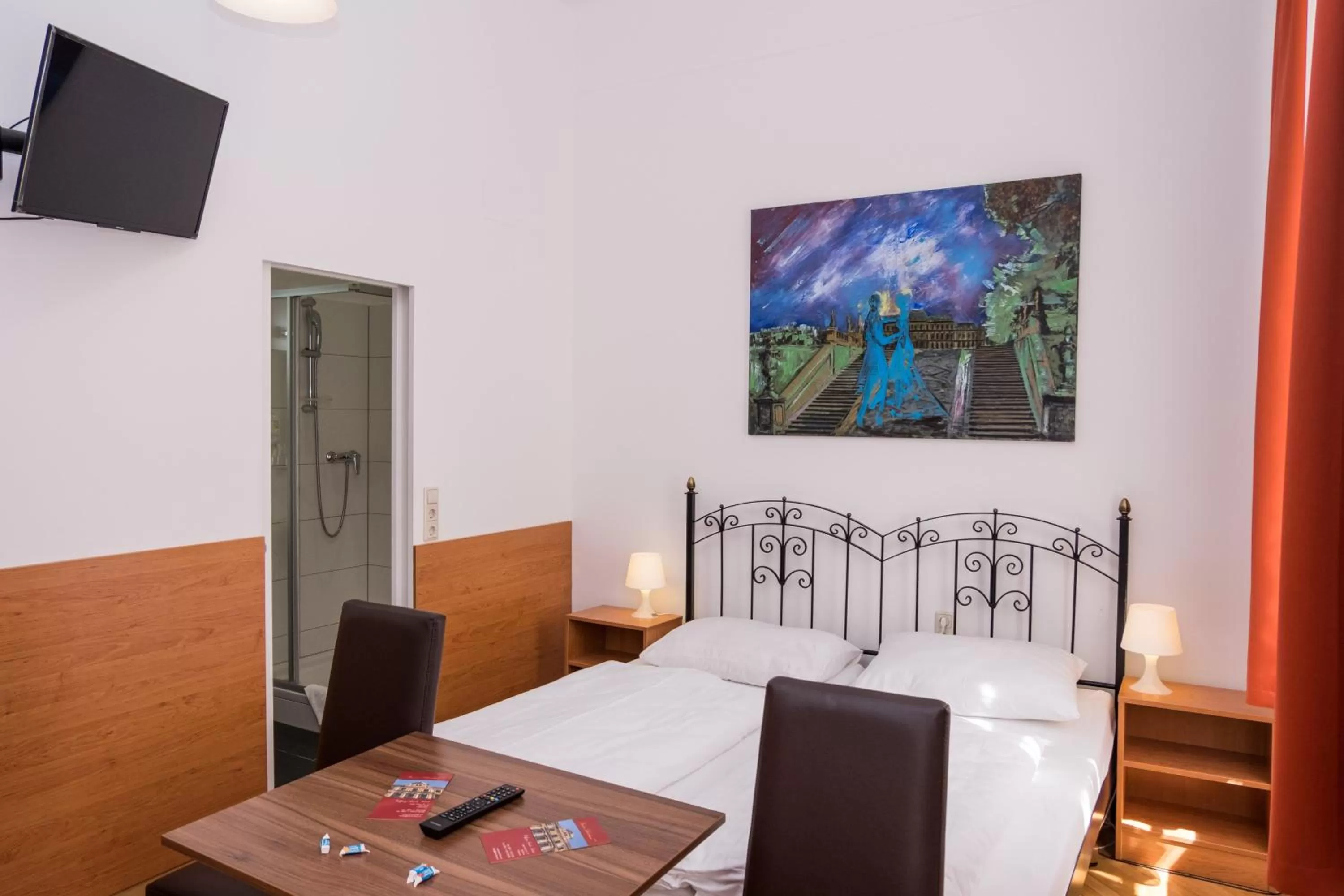 Photo of the whole room, Bed in Pension Lehrerhaus