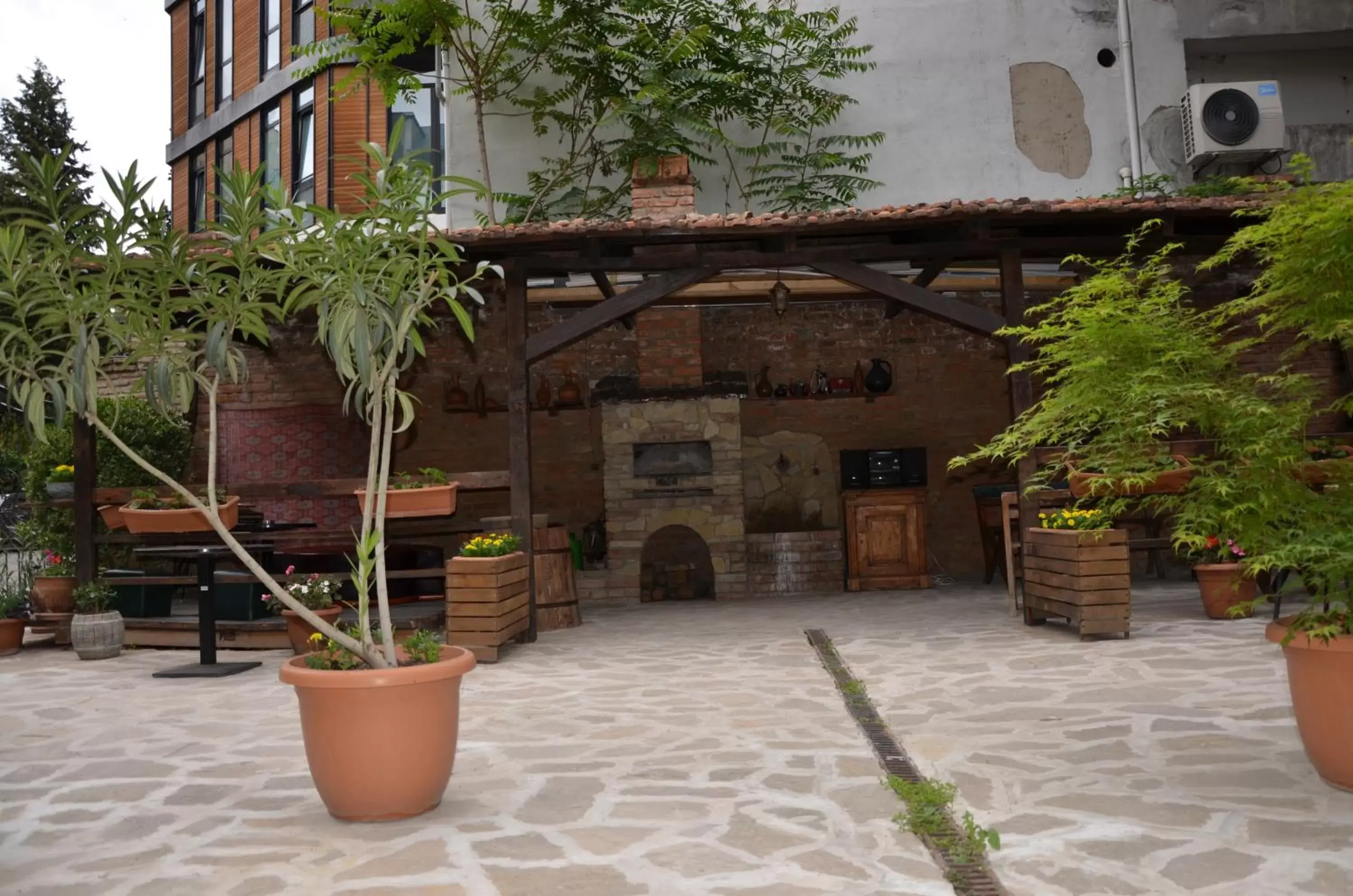 Inner courtyard view in Tiflis Hotel