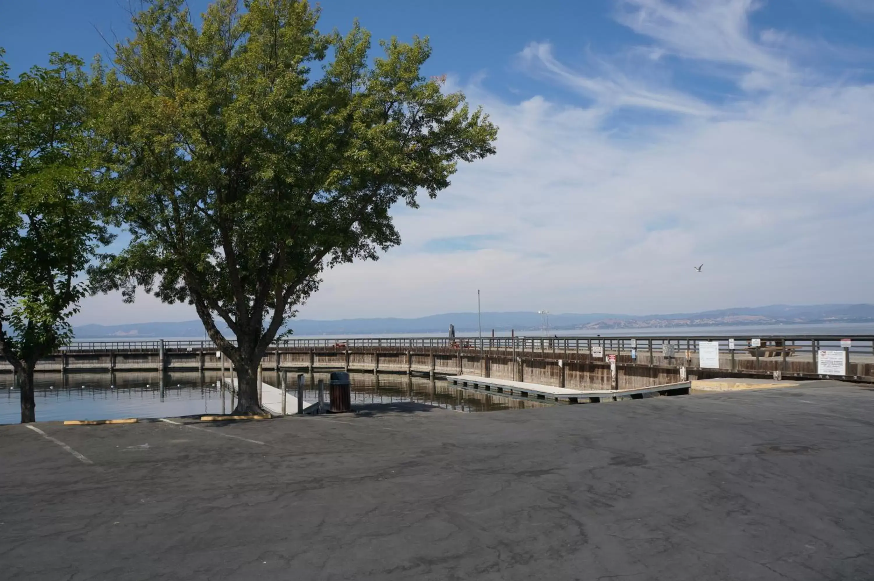 Nearby landmark in Lakeview Inn Nearby landmark in Lakeview Inn