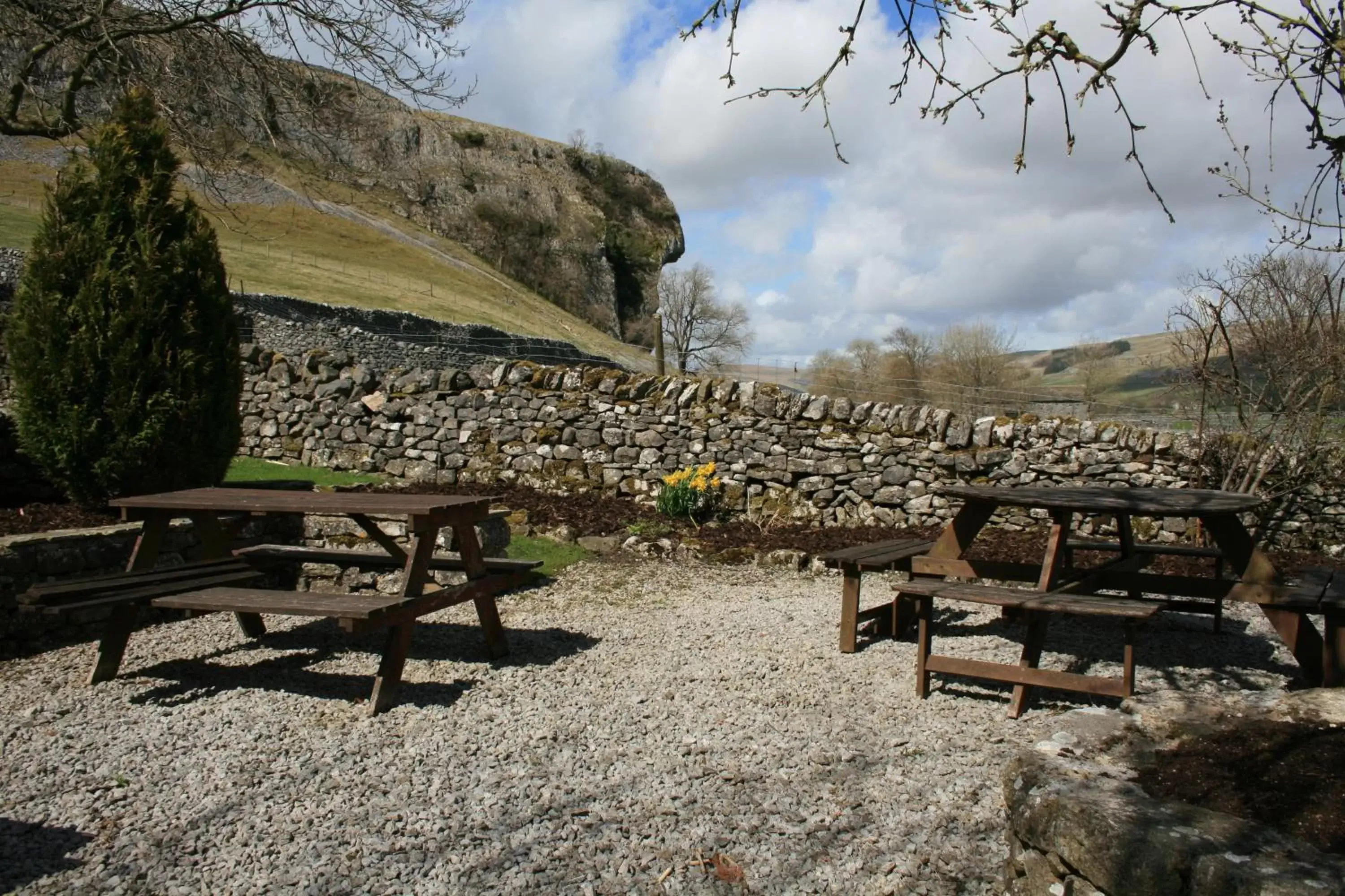 Garden in Tennant Arms Hotel