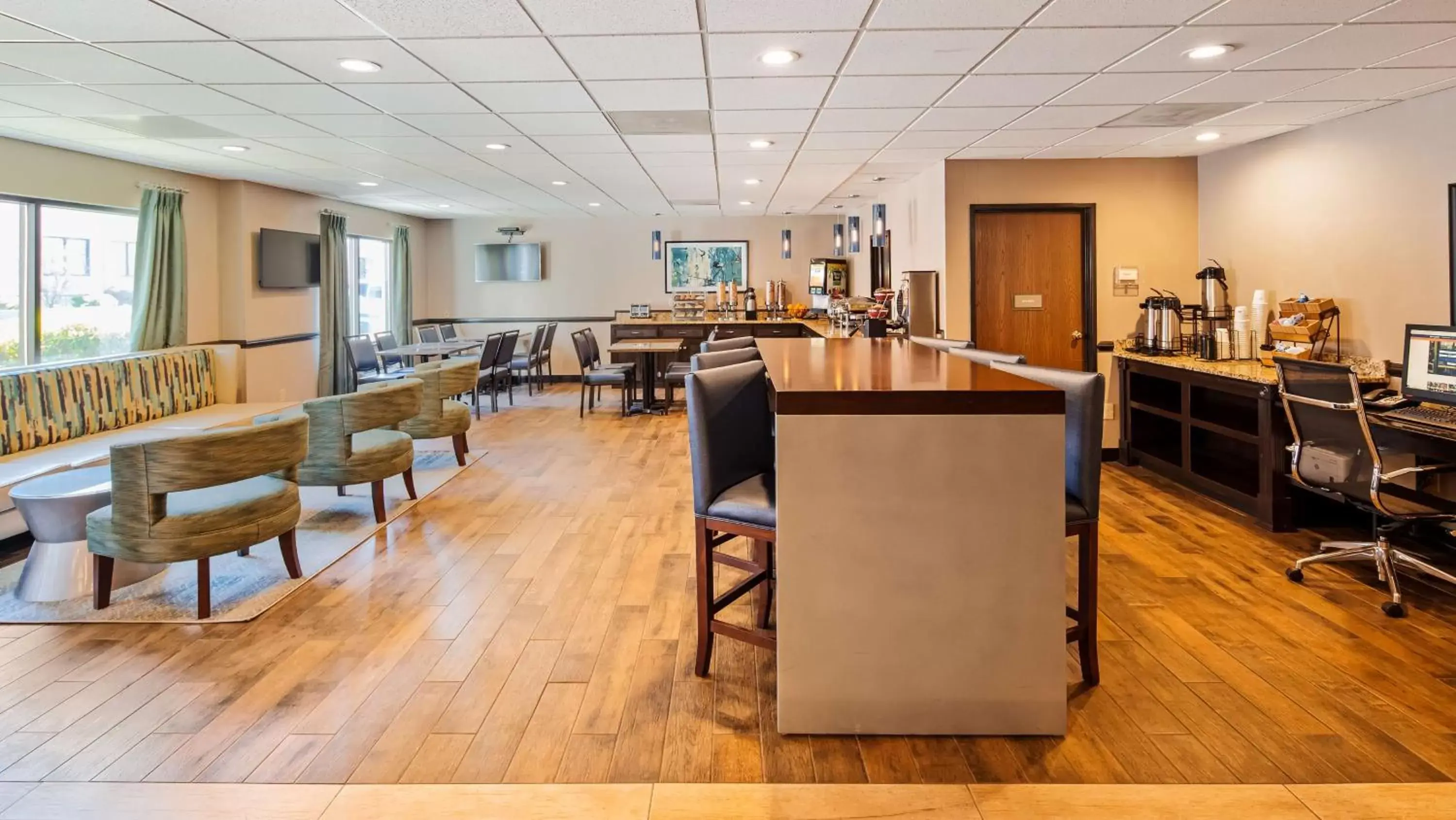 Dining area, Restaurant/Places to Eat in Best Western Augusta West