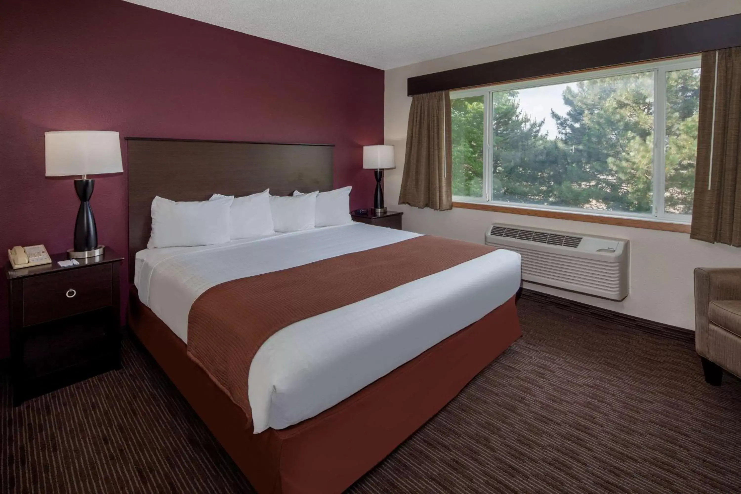 Photo of the whole room, Bed in AmericInn by Wyndham Northfield