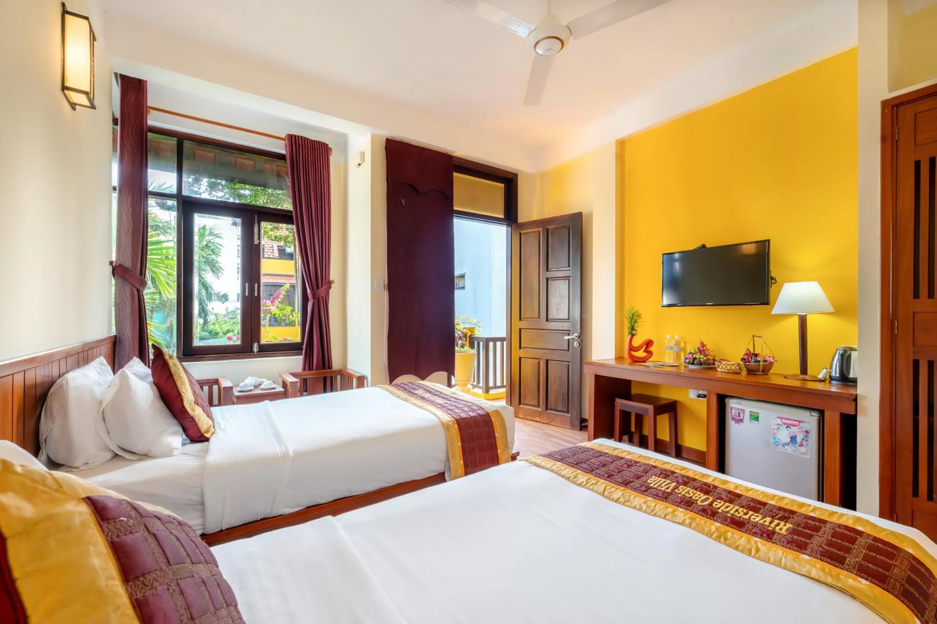 Bed in Hoi An Green Riverside Oasis Villa