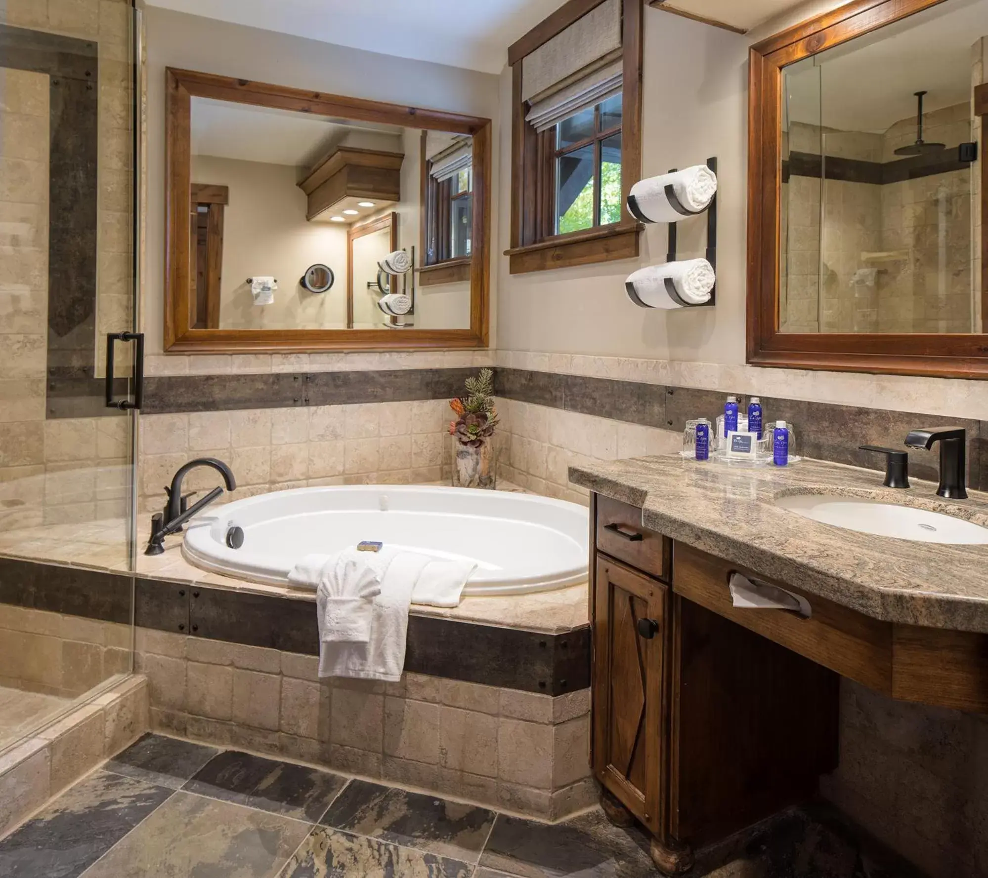 Shower, Bathroom in Hotel Park City, Autograph Collection