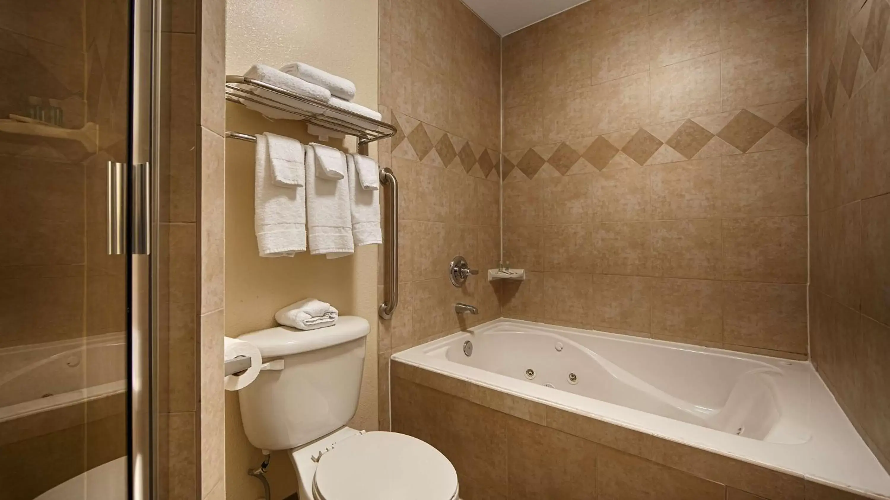 Photo of the whole room, Bathroom in Best Western East El Paso Inn