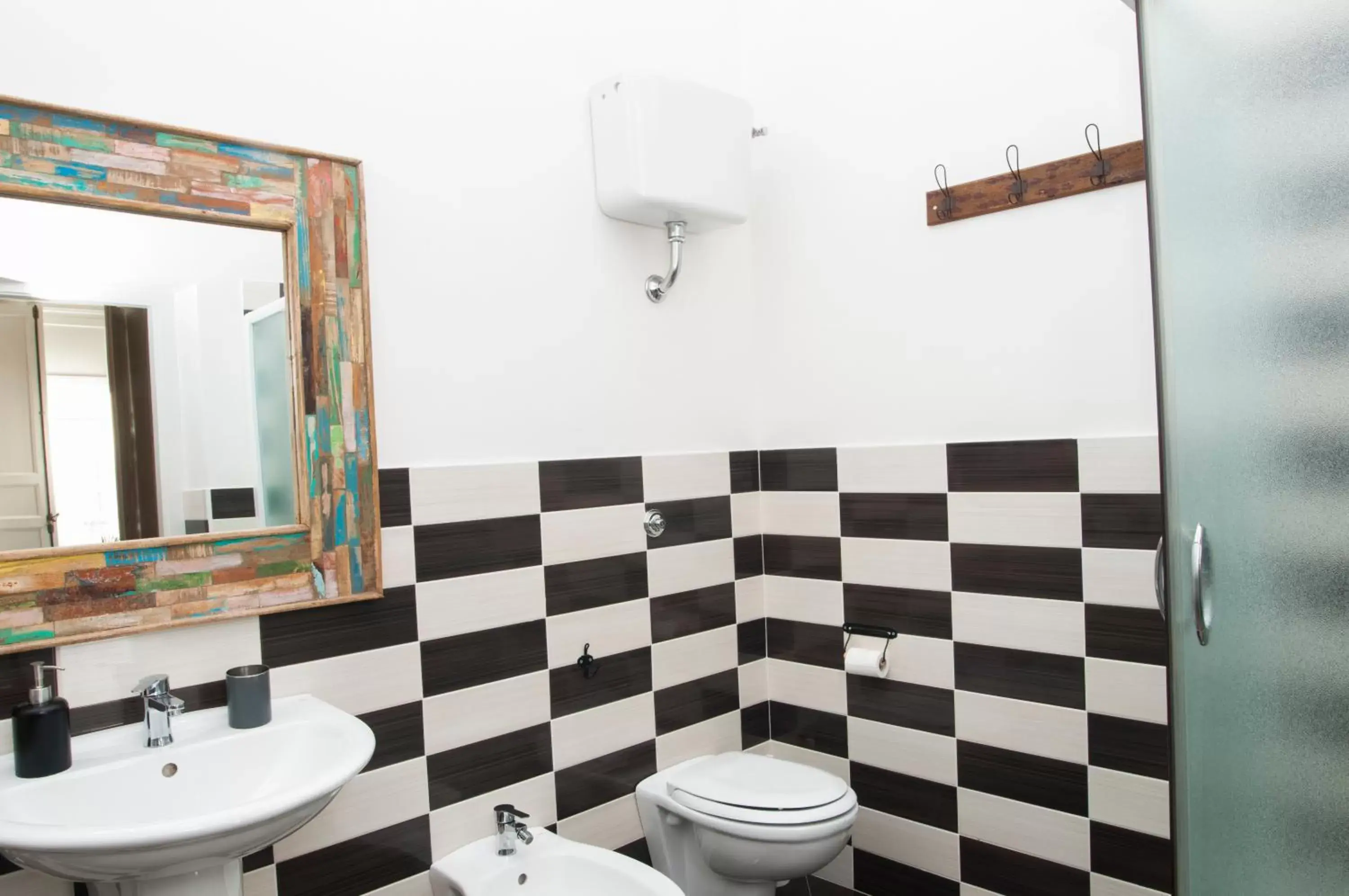 Bathroom in Napul'art