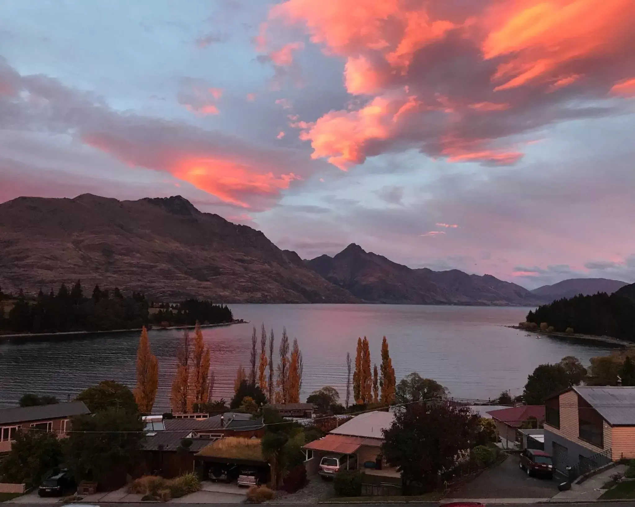 Lake view in Earnslaw Lodge