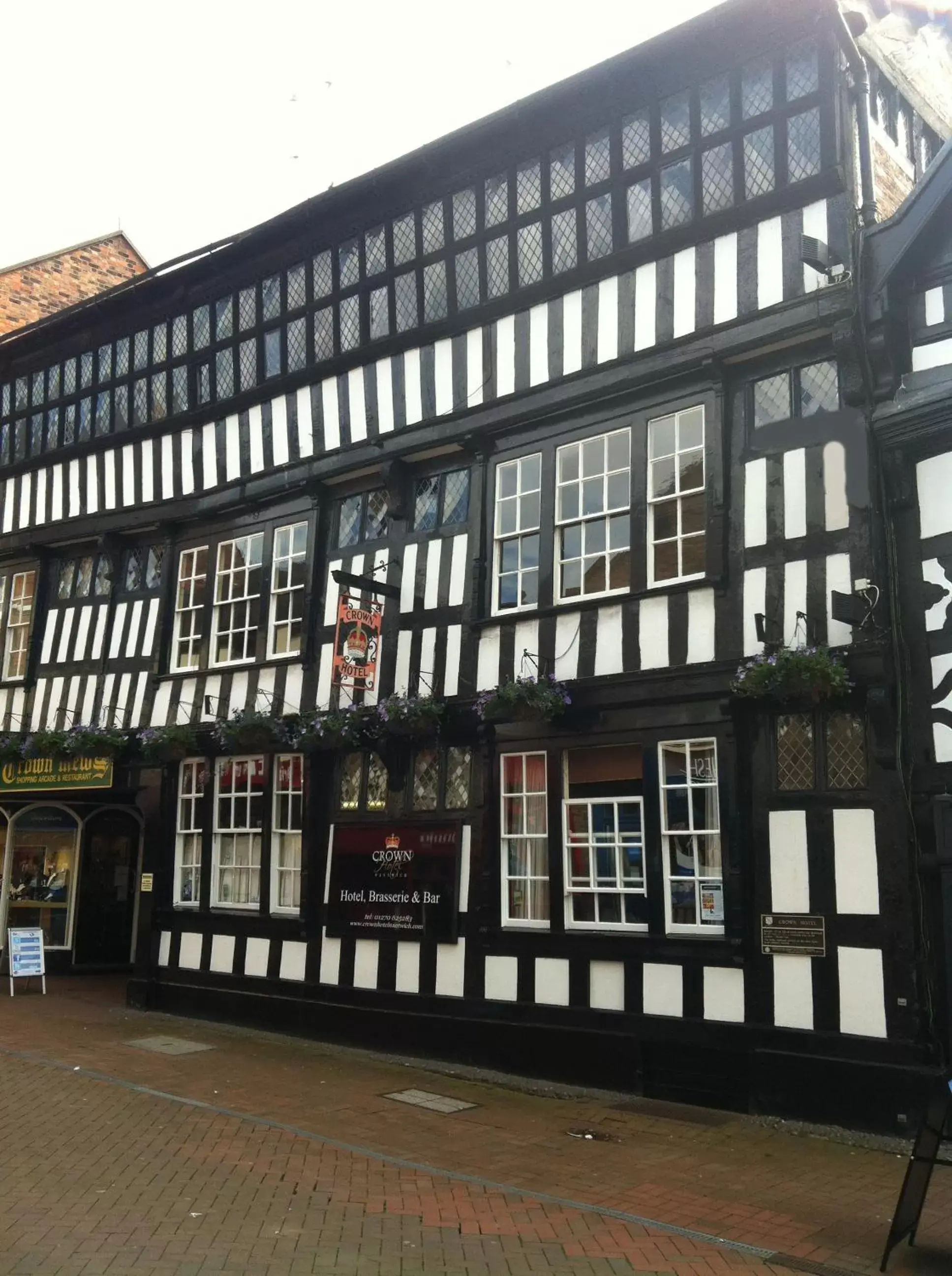 Facade/entrance, Property Building in Crown Hotel