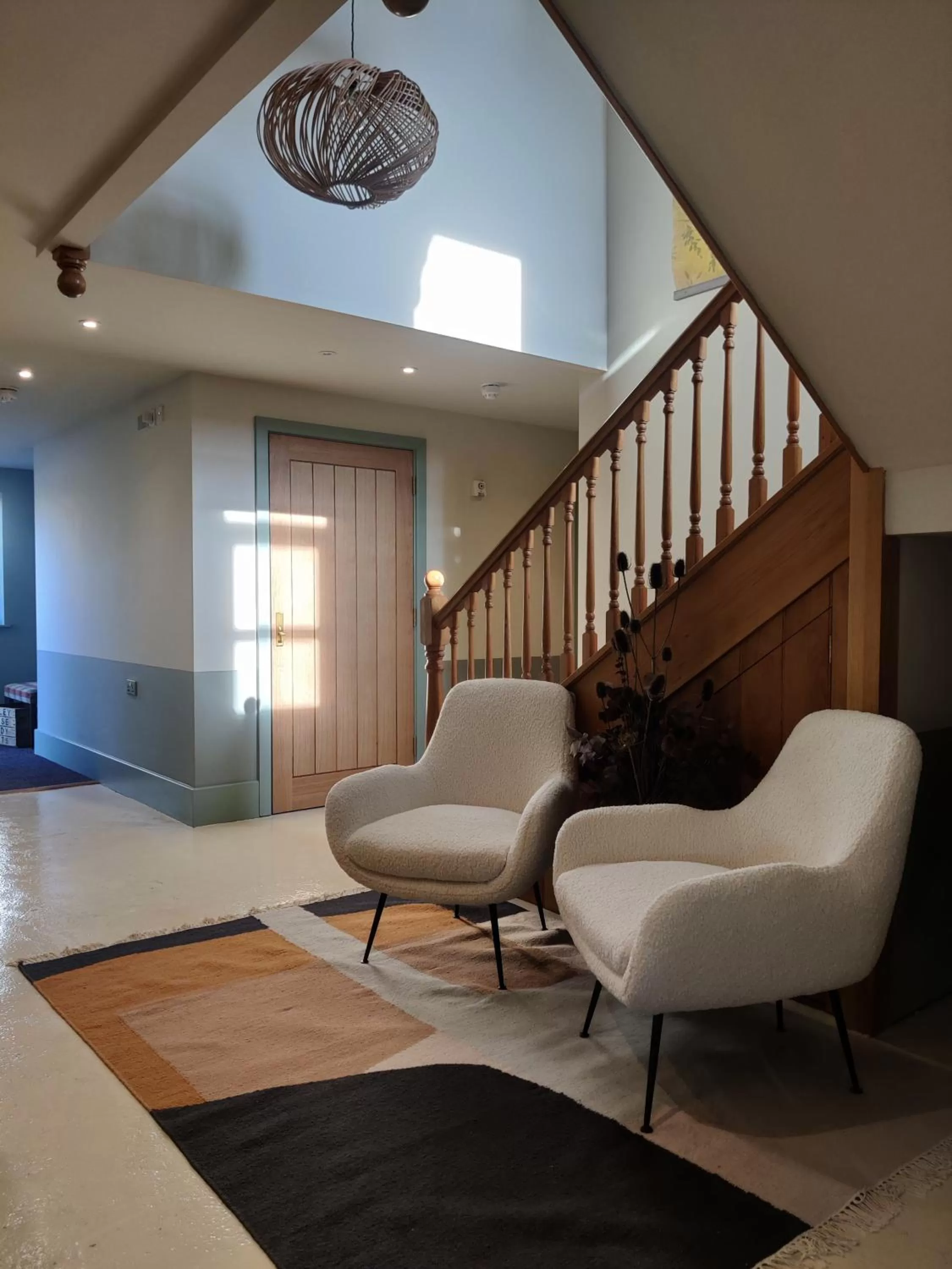 Facade/entrance, Seating Area in Hanley House