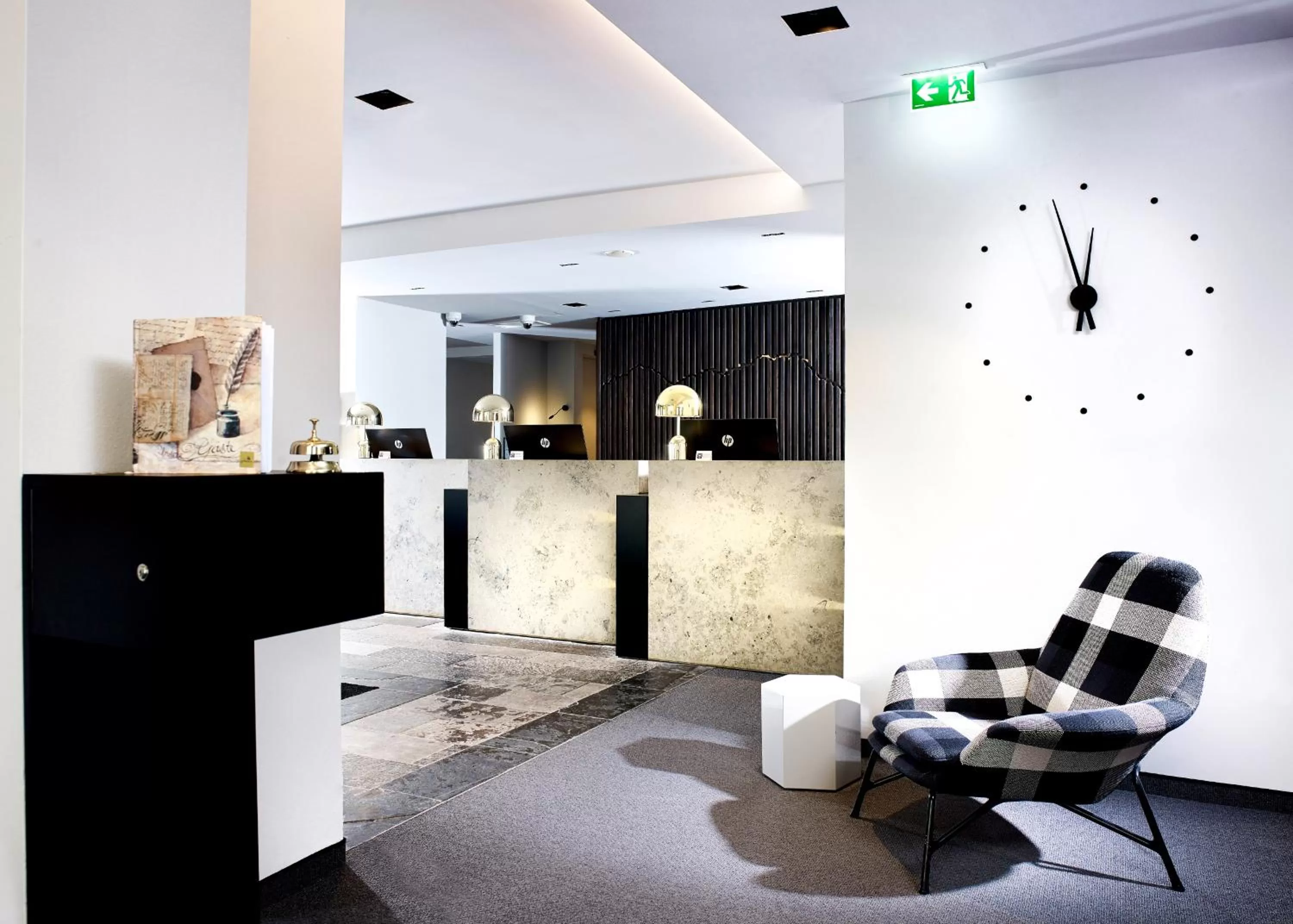 Lobby or reception in Hotel Innsbruck