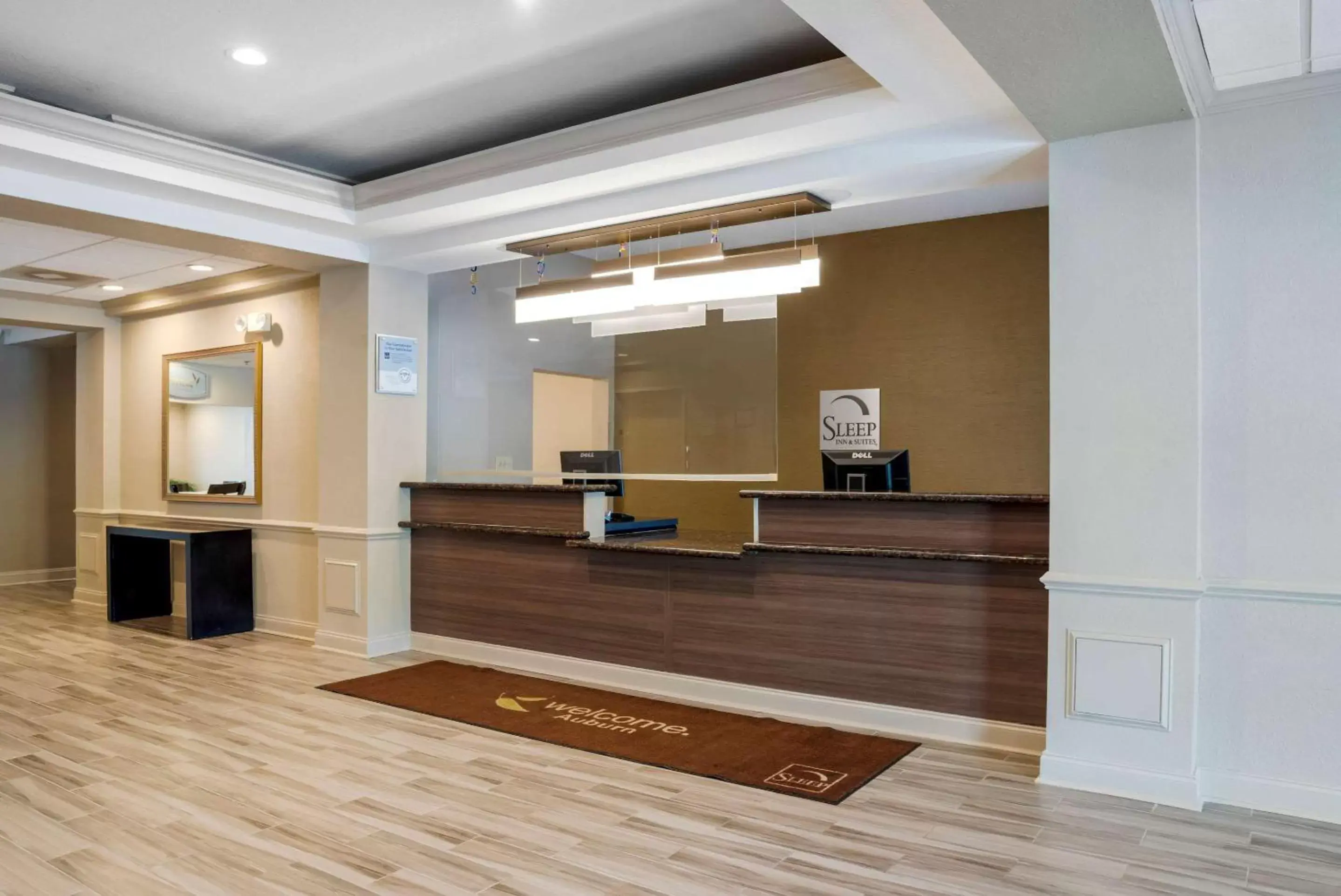 Lobby or reception, Lobby/Reception in Sleep Inn & Suites Auburn Campus Area I-85