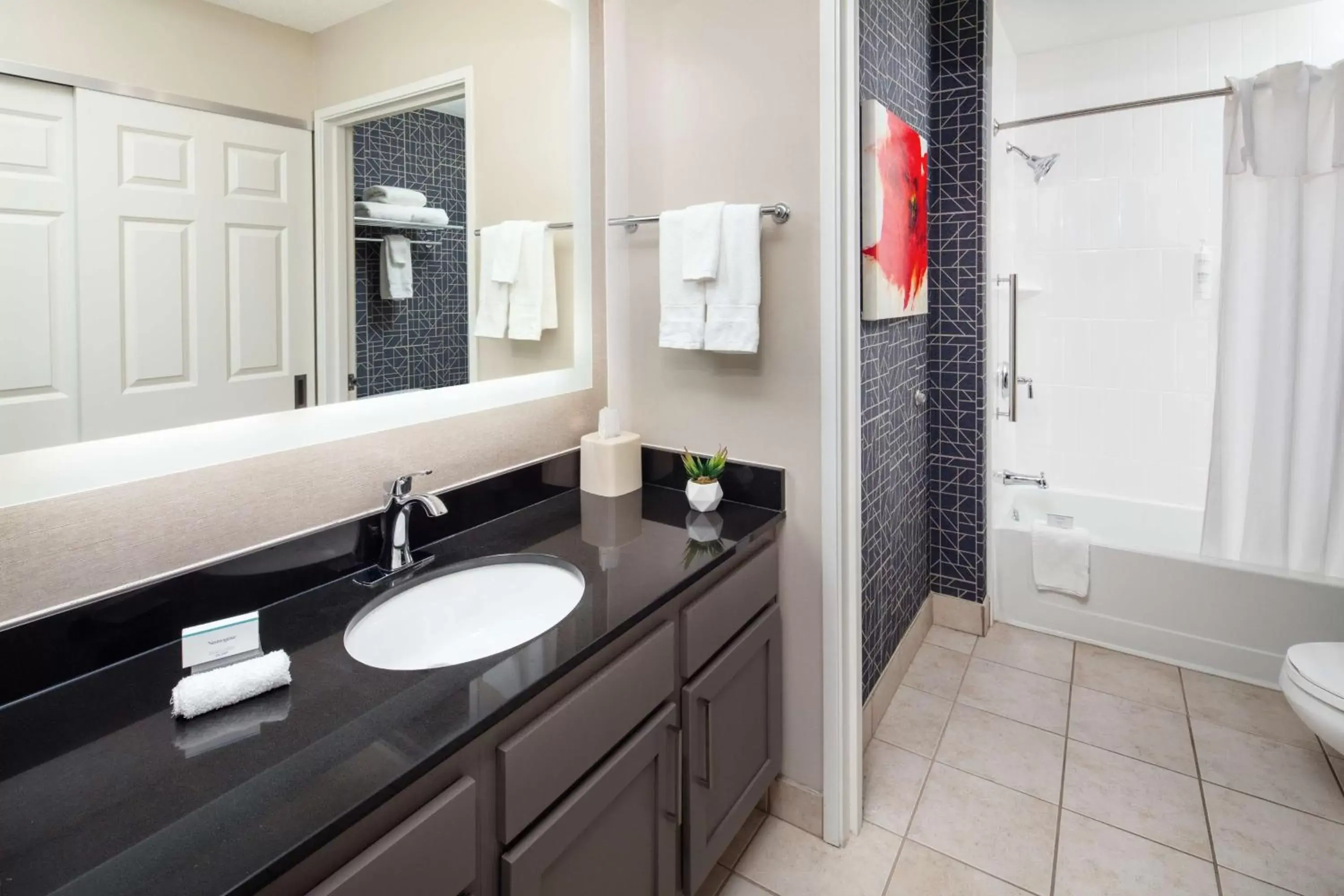 Bathroom in Homewood Suites by Hilton Columbus-Dublin