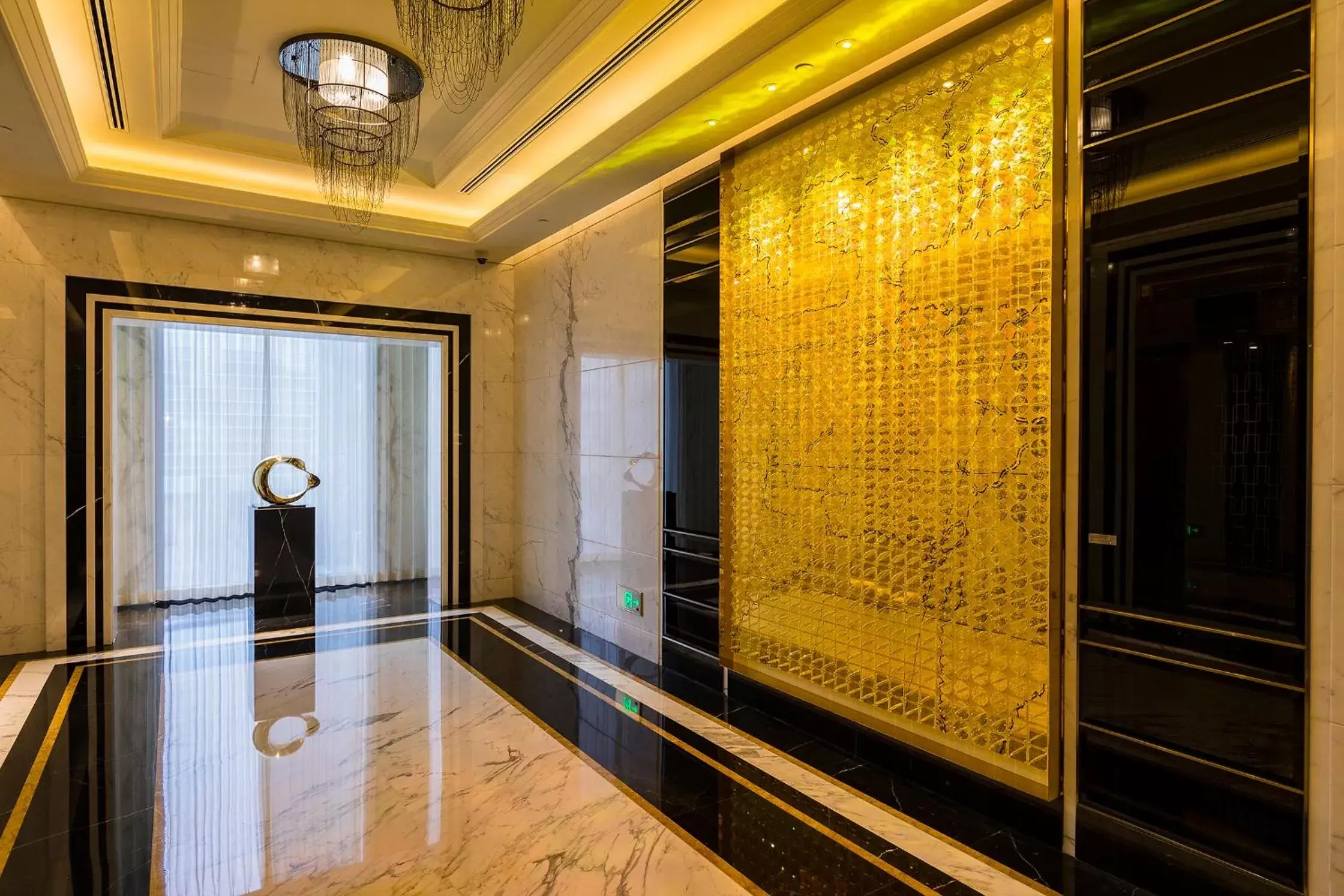Lobby or reception, Bathroom in Bellagio by MGM Shanghai - on the bund