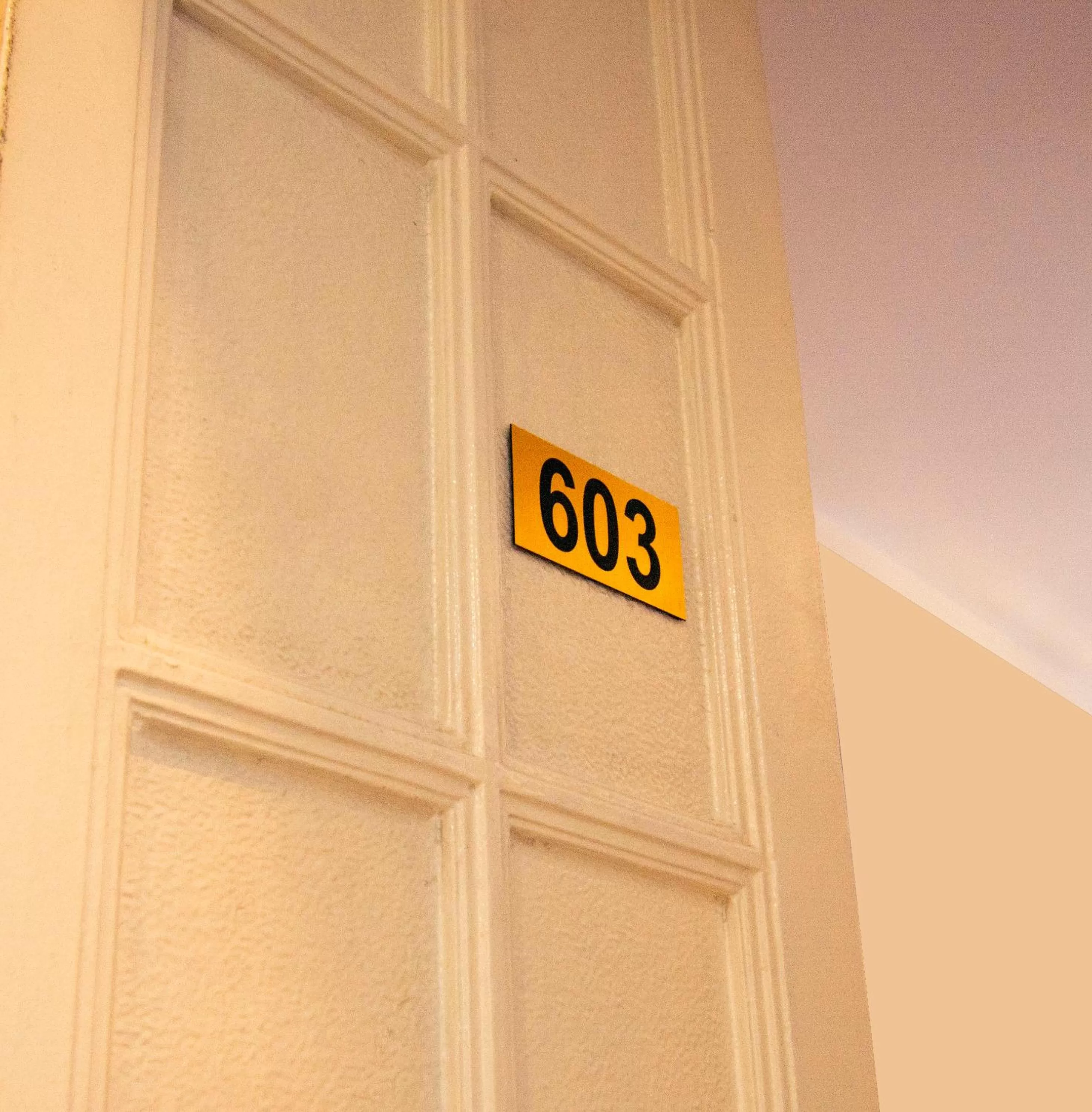 Logo/Certificate/Sign in Minerva Grand Boutique