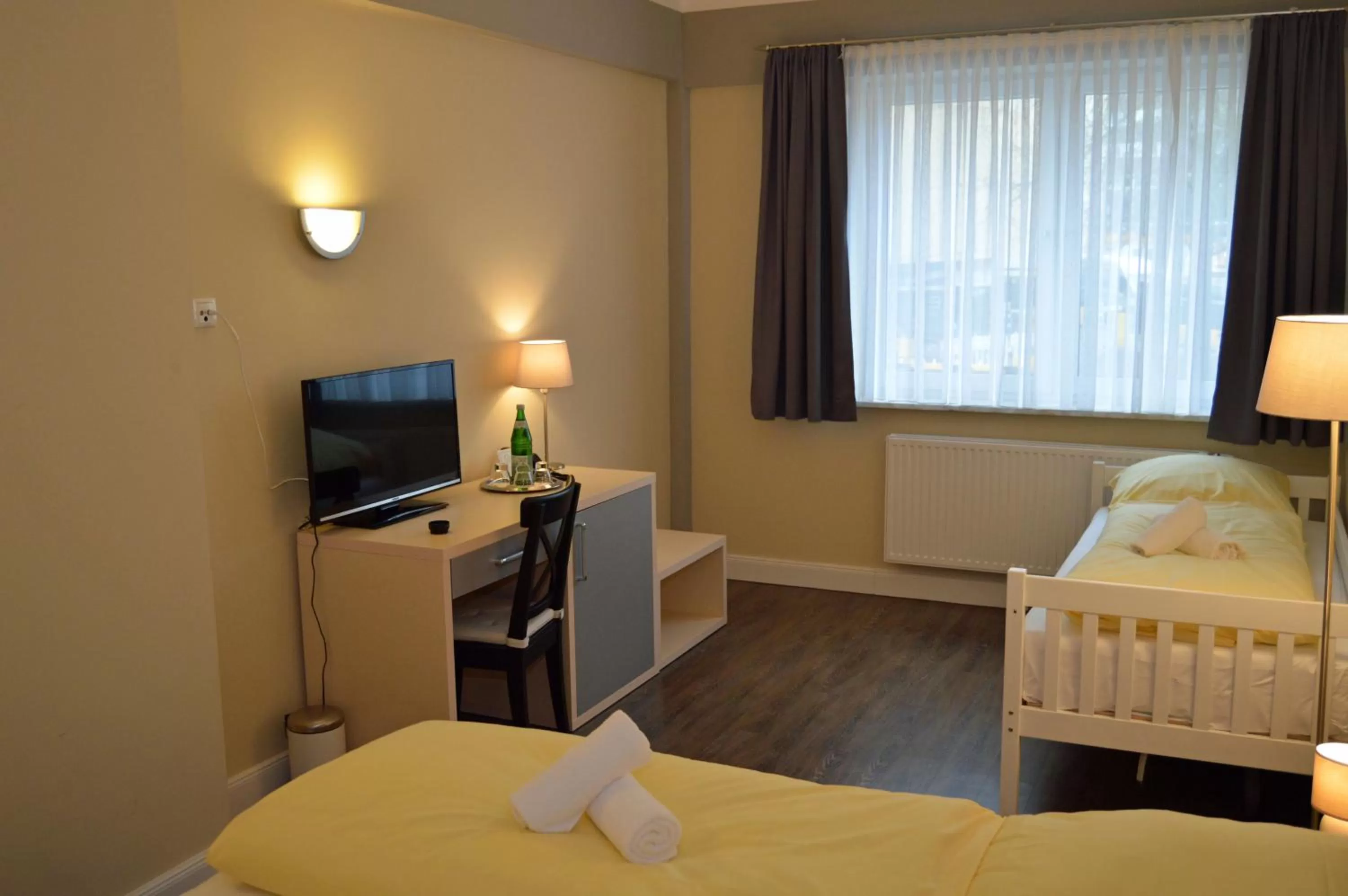 Photo of the whole room, Bed in Hotel Jeta