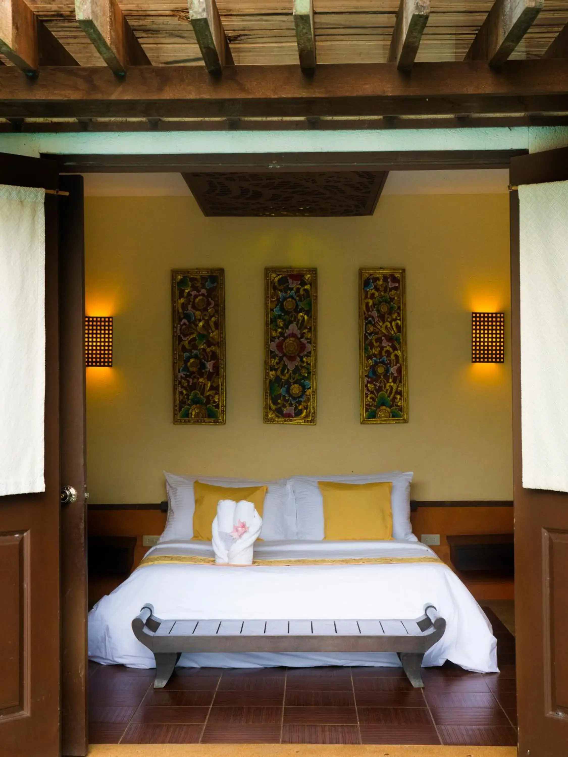 Bed in Playa Tropical Resort Hotel