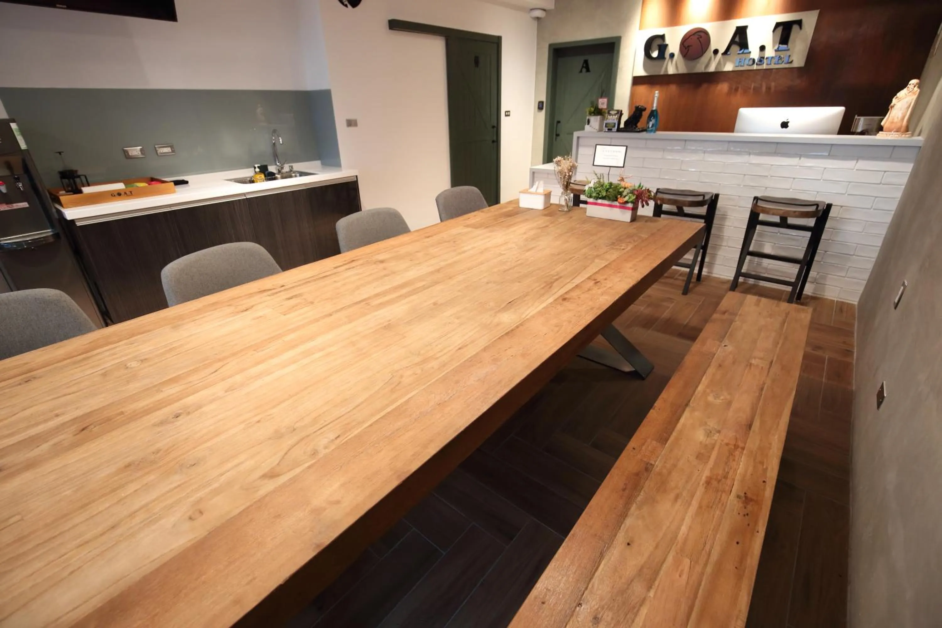 Restaurant/places to eat in Goat 山羊青旅民宿