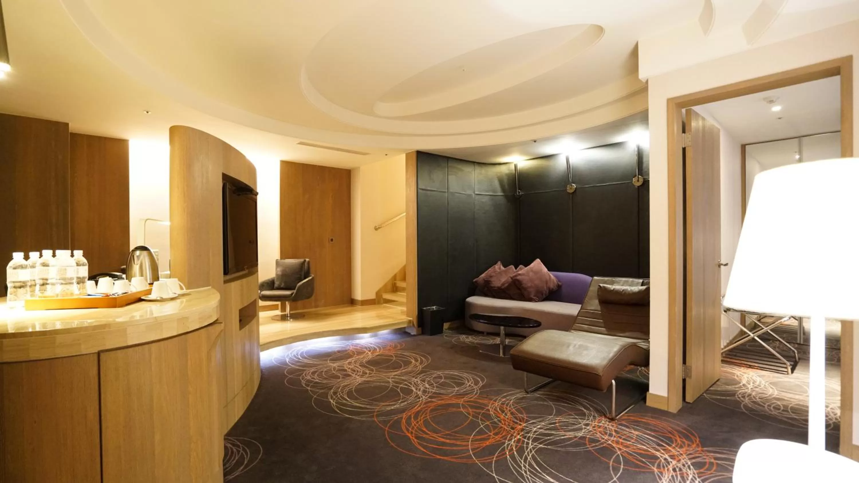 Photo of the whole room, Bed in City Suites - Kaohsiung Chenai