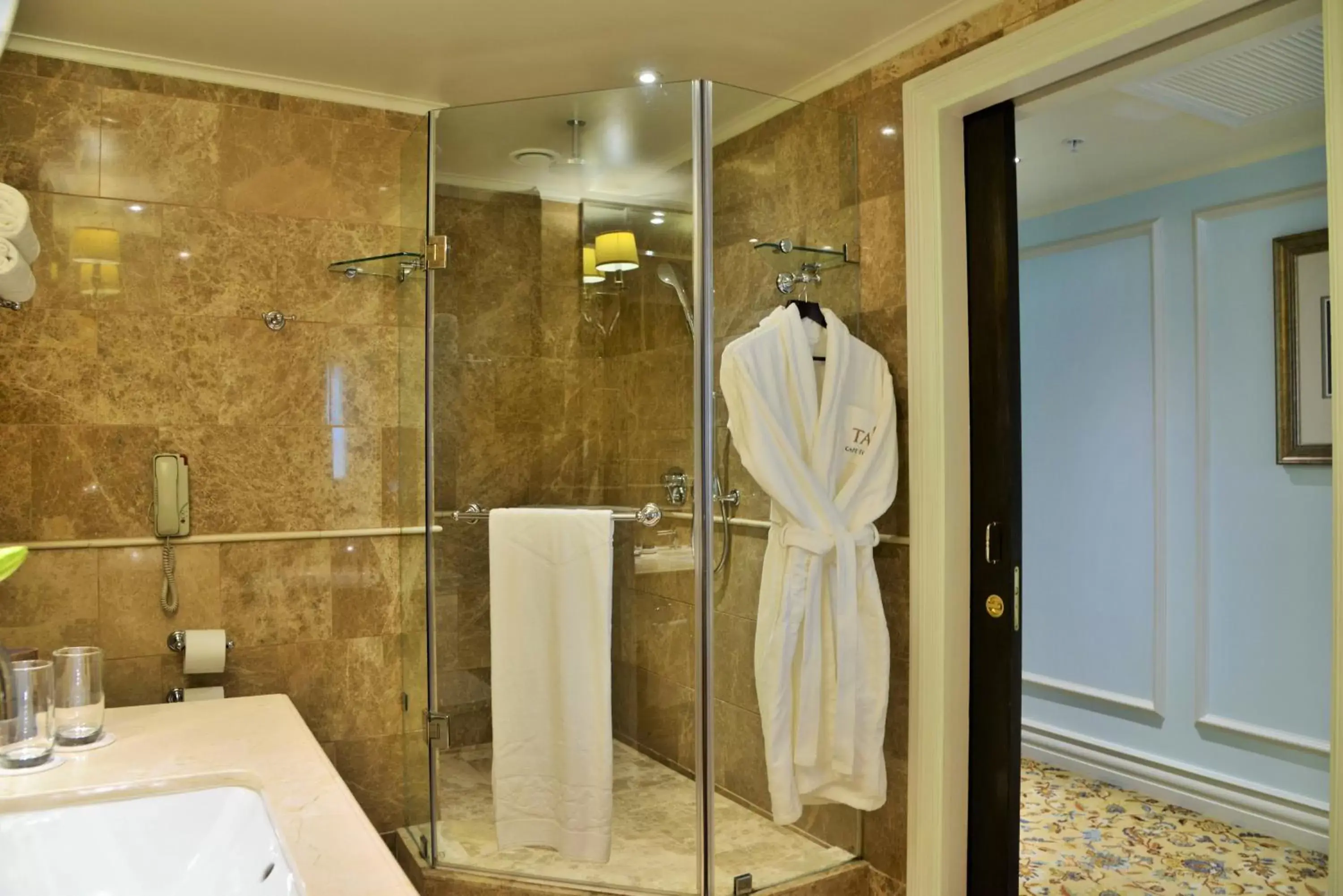 Shower, Bathroom in Taj Cape Town