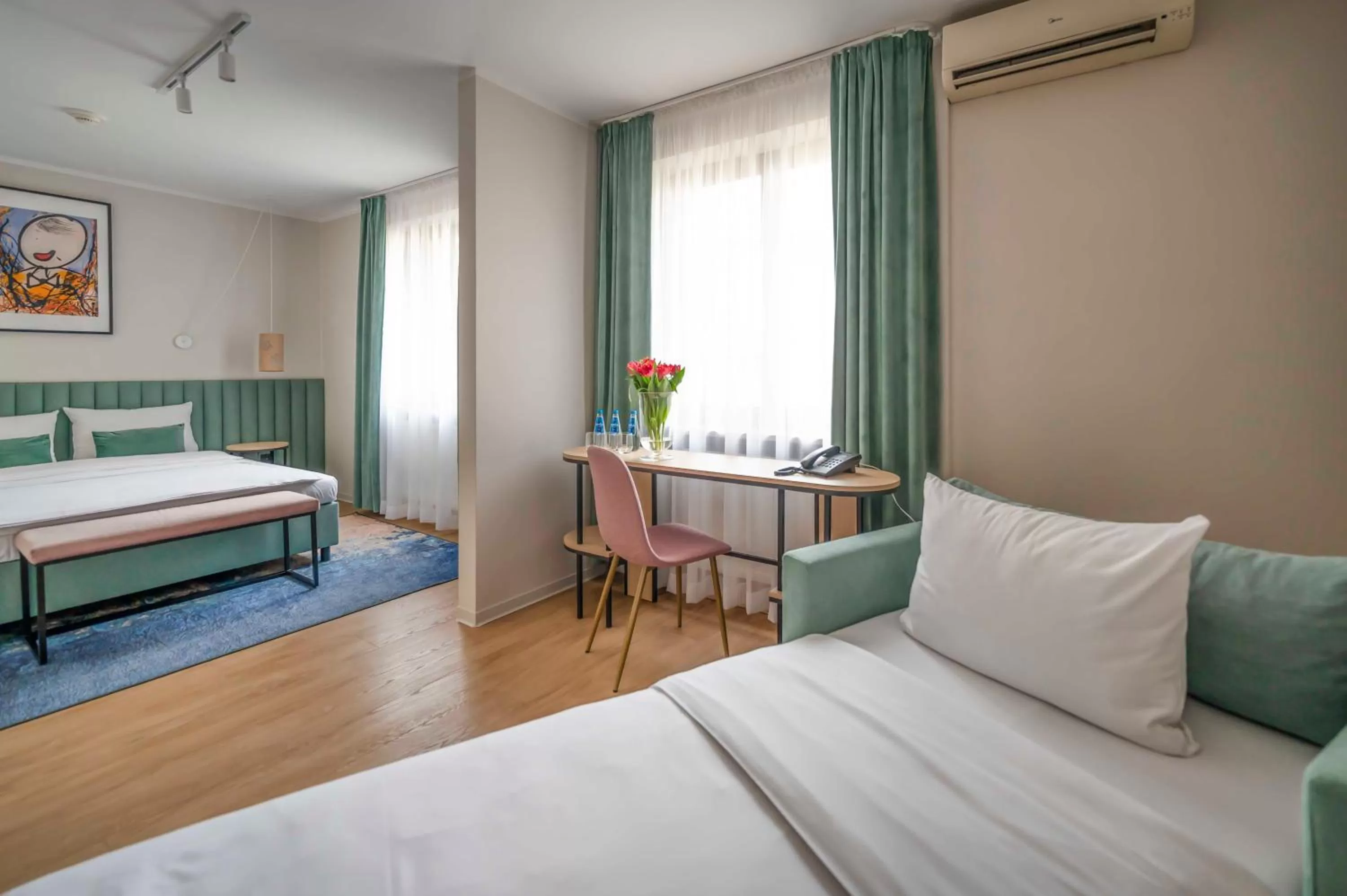 Bed in Hotel H12****