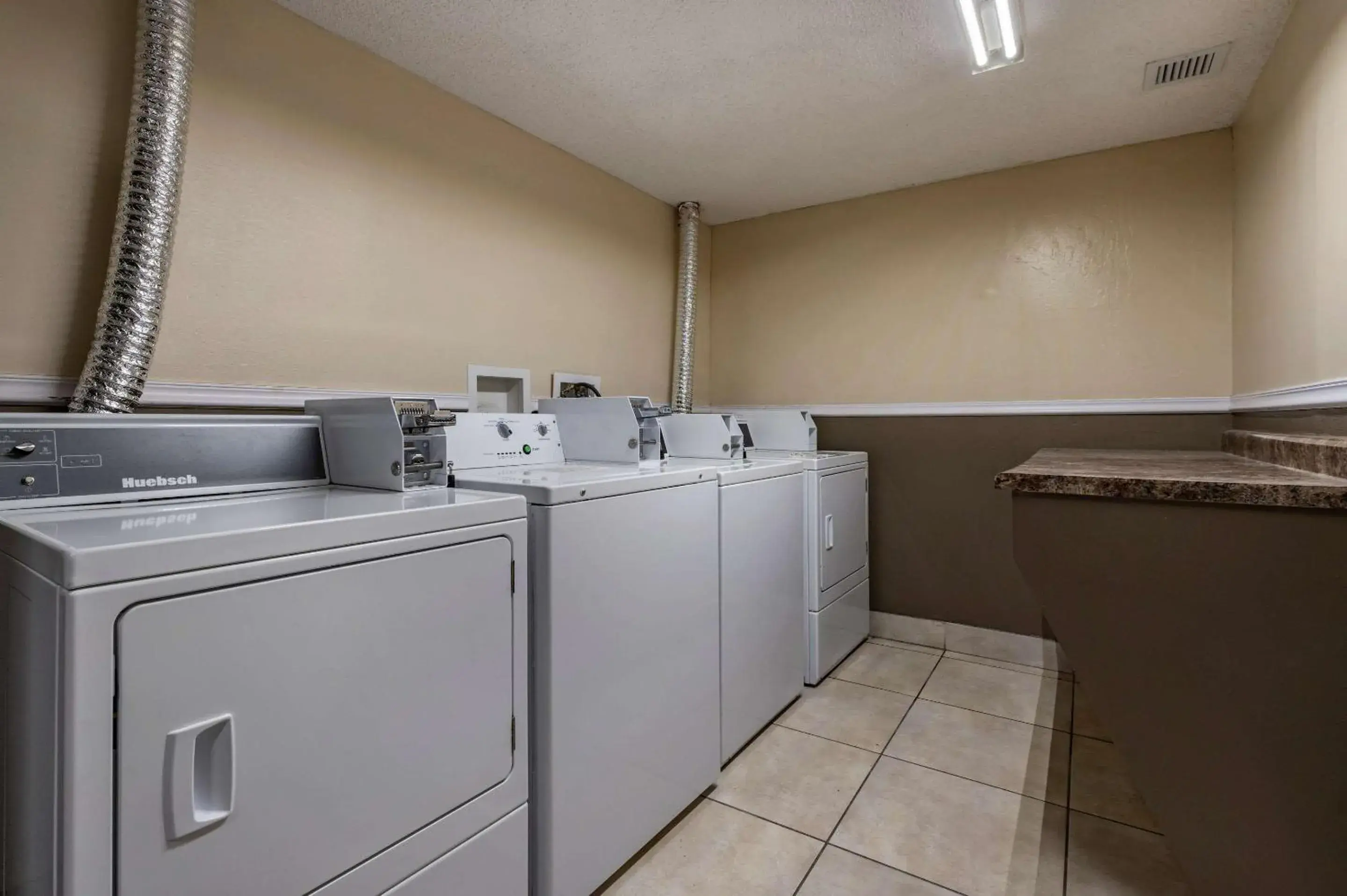 Other, Bathroom in Econo Lodge Inn & Suites