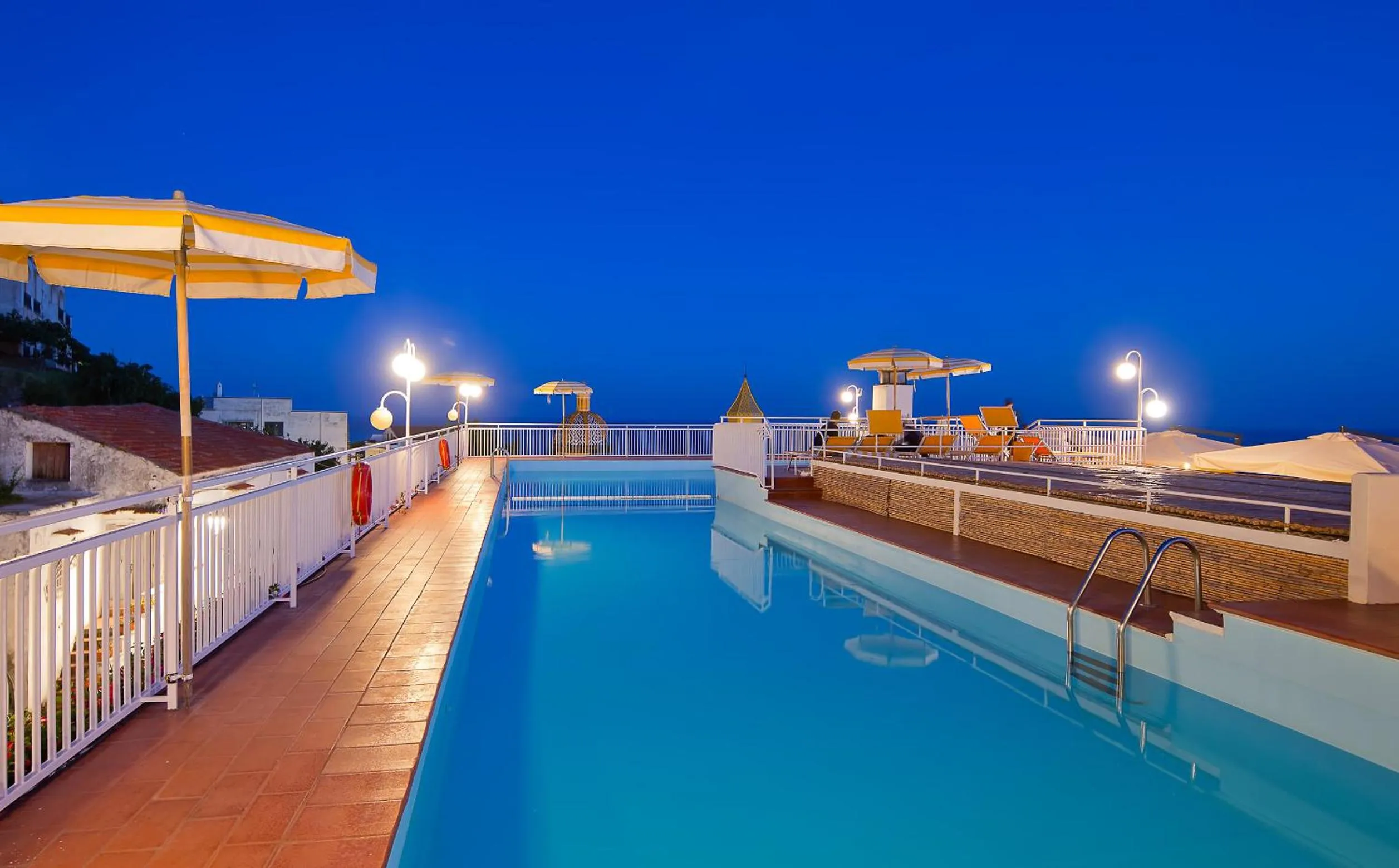 Swimming pool in Tramonto d'Oro