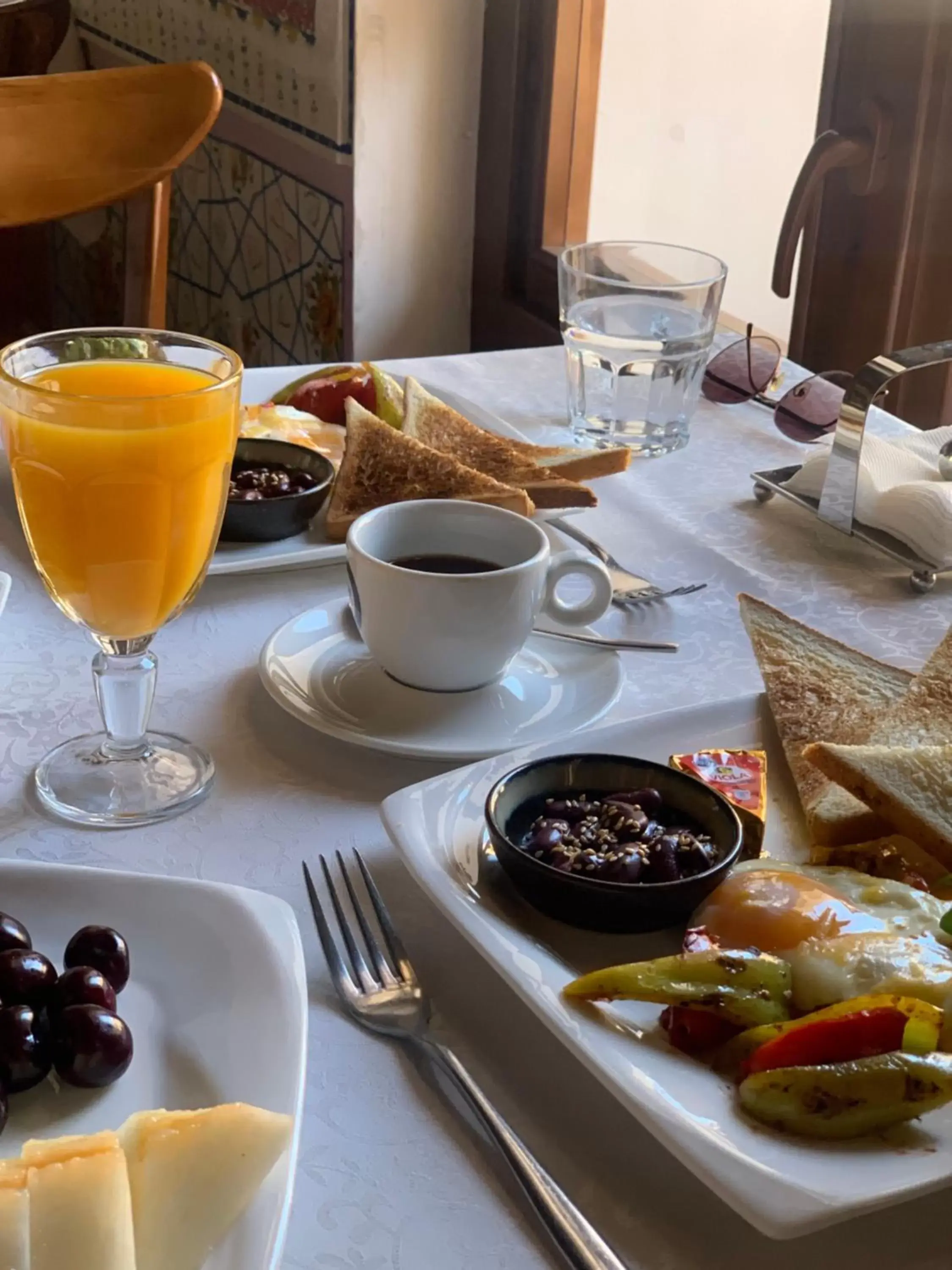 Breakfast in Lyabi House Hotel