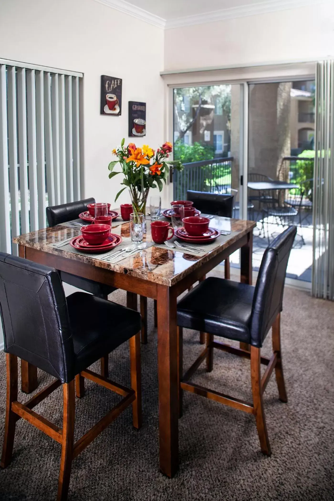 Dining Area in Luxury Condos by Meridian CondoResorts- Scottsdale