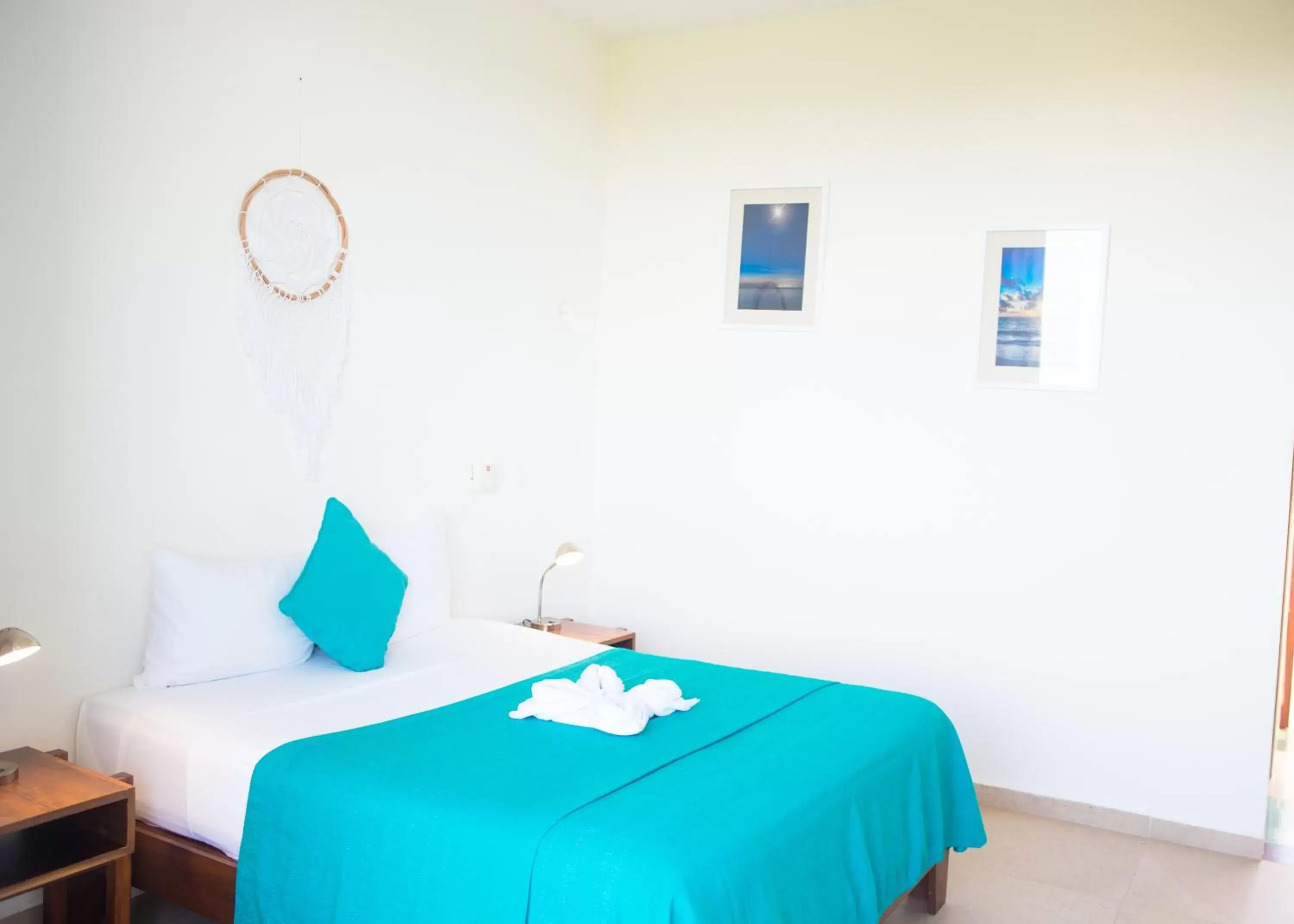 Photo of the whole room, Bed in Suites Cielo y Mar