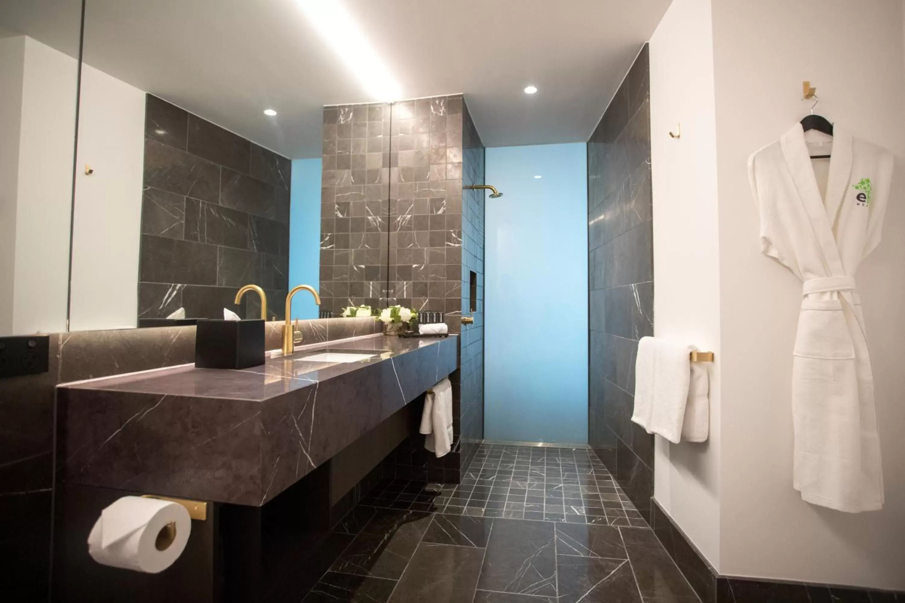 Bathroom in Eatons Hill Hotel