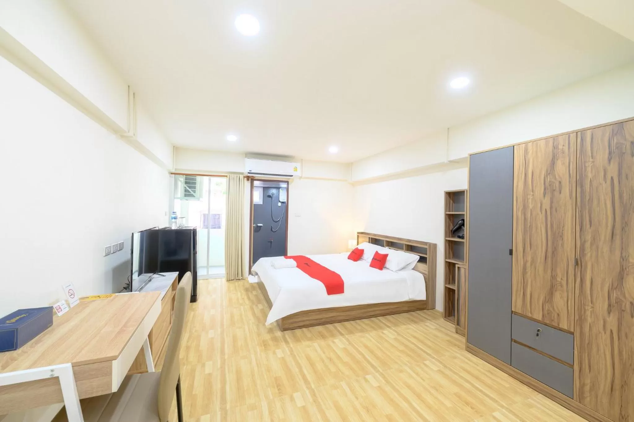 Photo of the whole room, Bed in Hoenhao Boutique Ratchada