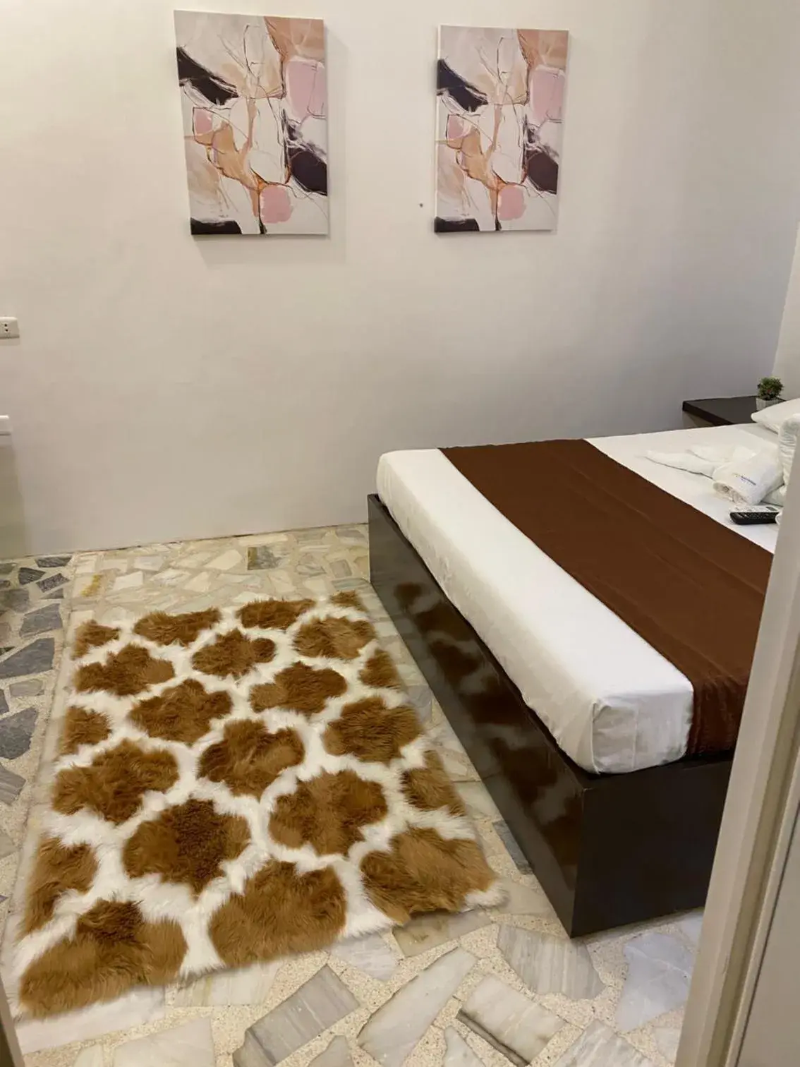 Bed in Papa Freds Beach Resort Bed in Papa Freds Beach Resort