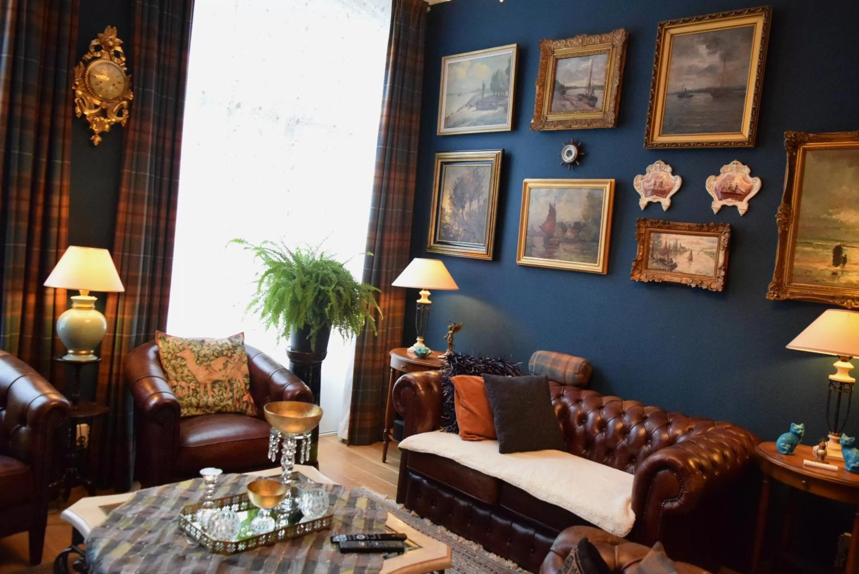 Communal lounge/ TV room in Boutique B&B Poppy's