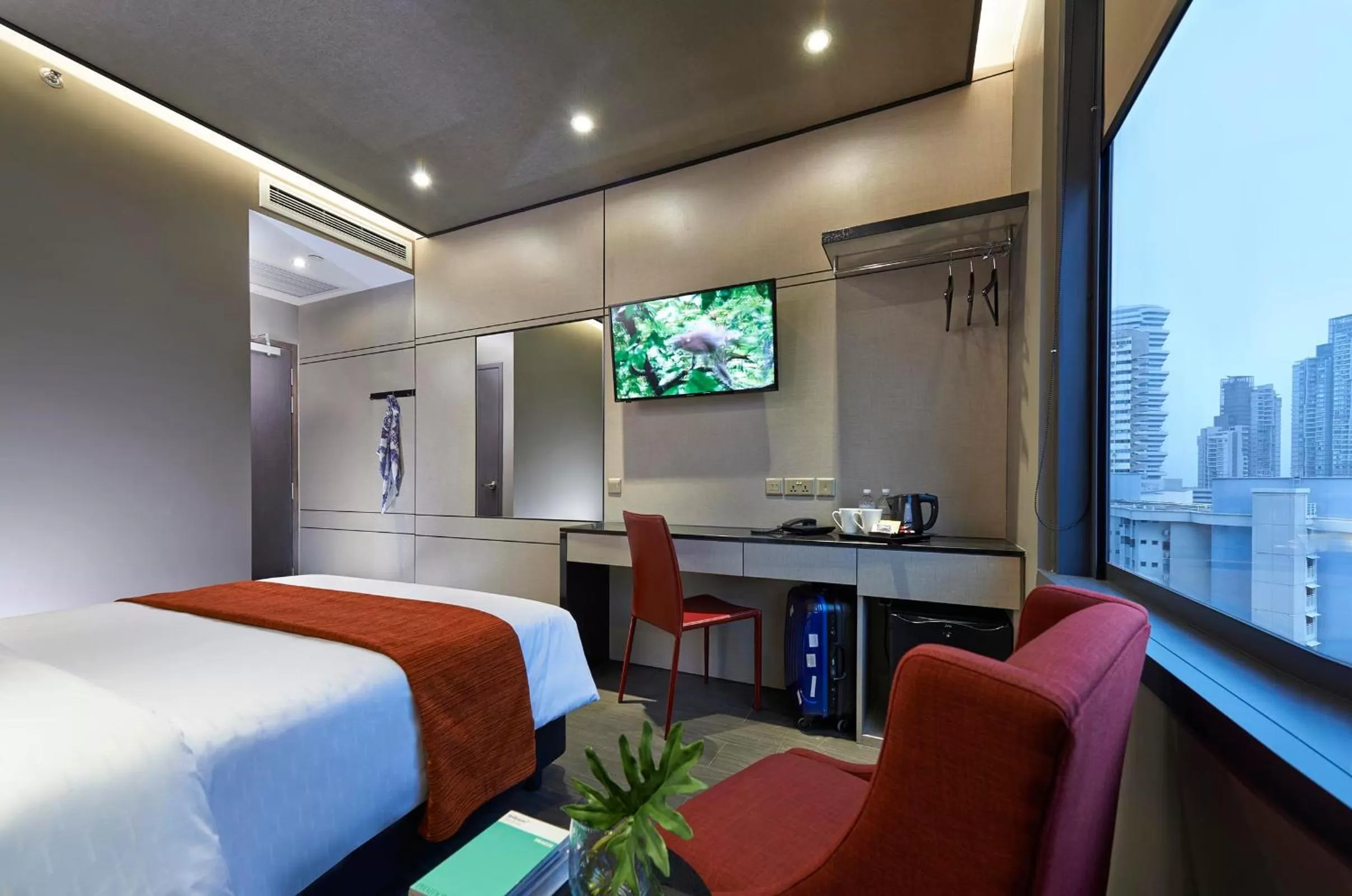 Coffee/tea facilities, Bed in Hotel Boss