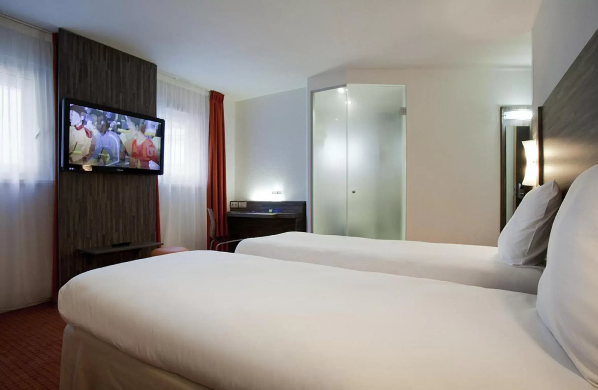 Bed in ibis Styles Rennes Centre Gare Nord