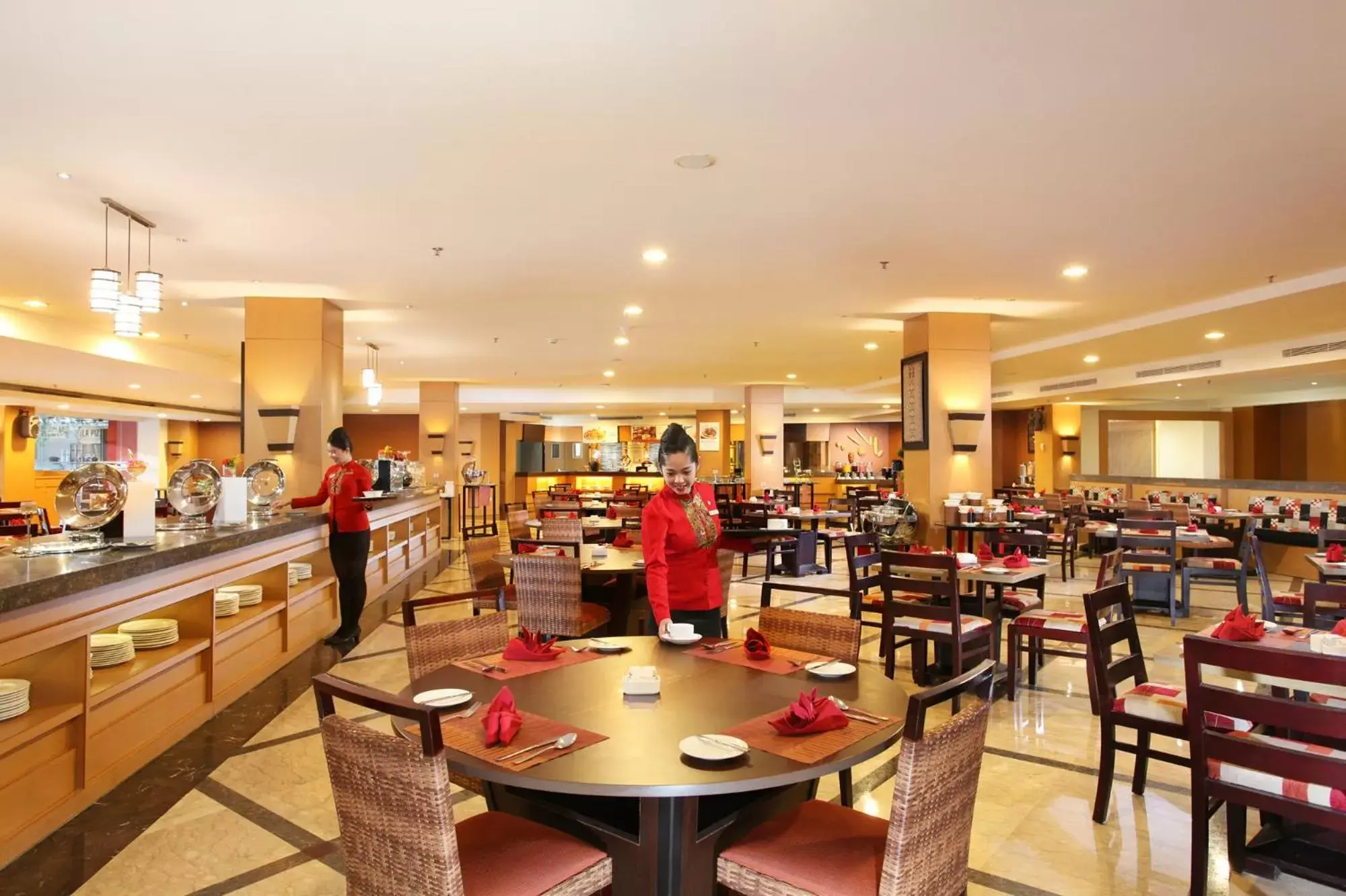 Restaurant/places to eat in Swiss-Belinn Panakkukang Restaurant/places to eat in Swiss-Belinn Panakkukang
