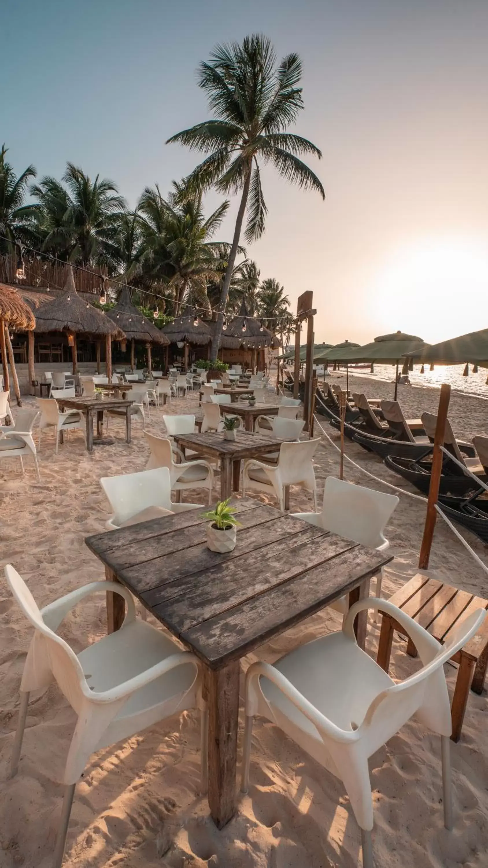 Restaurant/places to eat in Hotel Colibri Beach