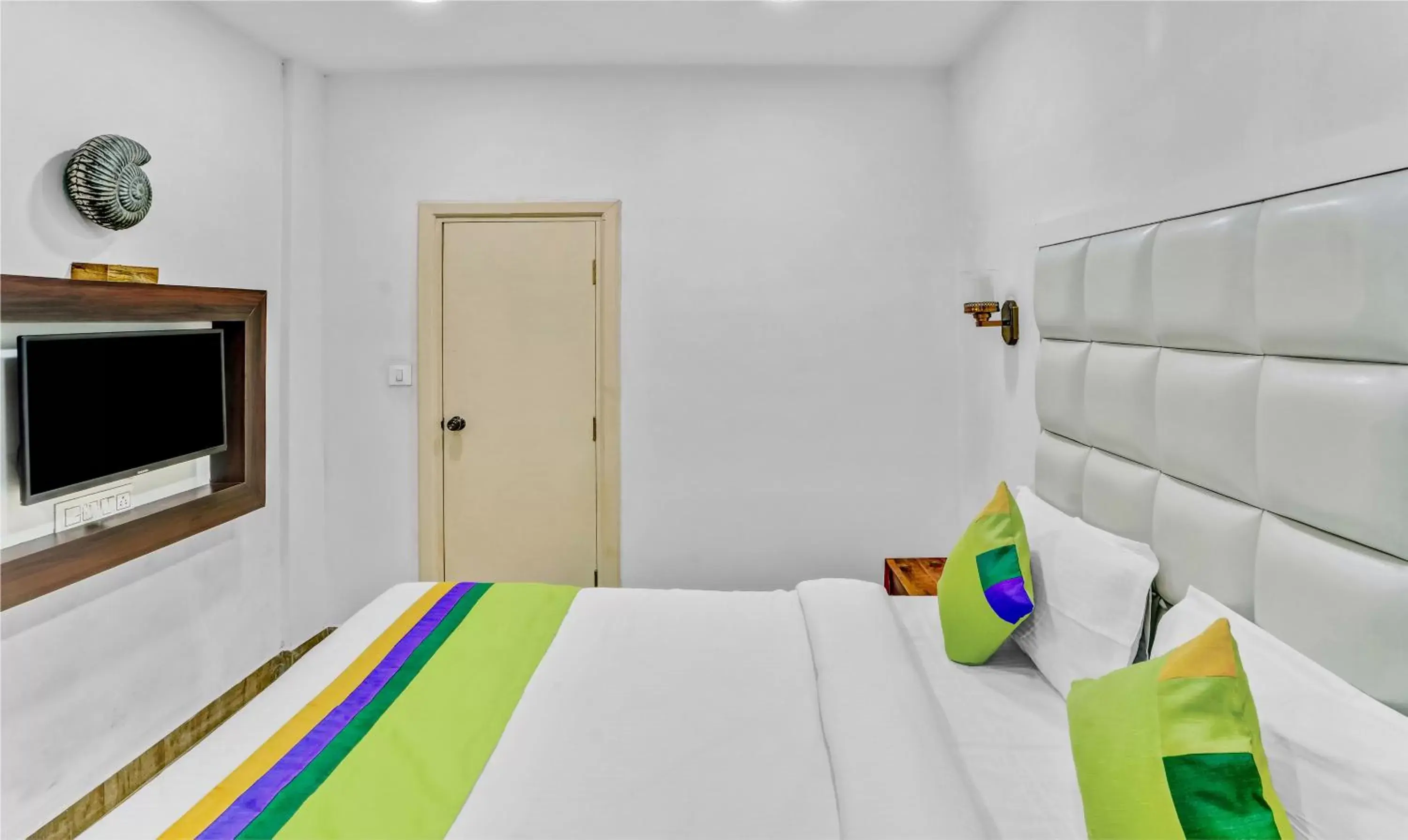 Bedroom in Hotel Hinduja Fort Bedroom in Hotel Hinduja Fort