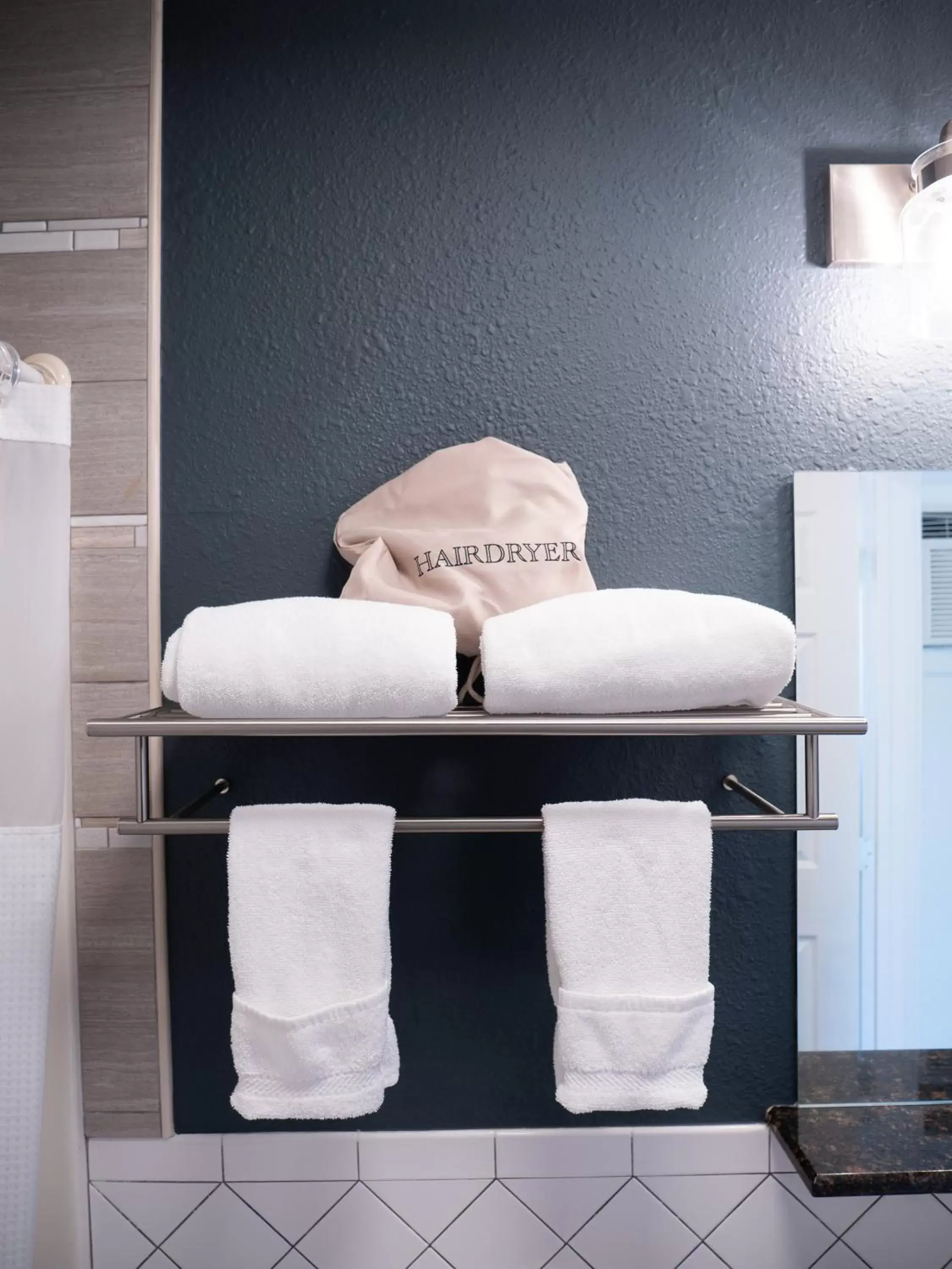 Bathroom in Balanced Rock Inn