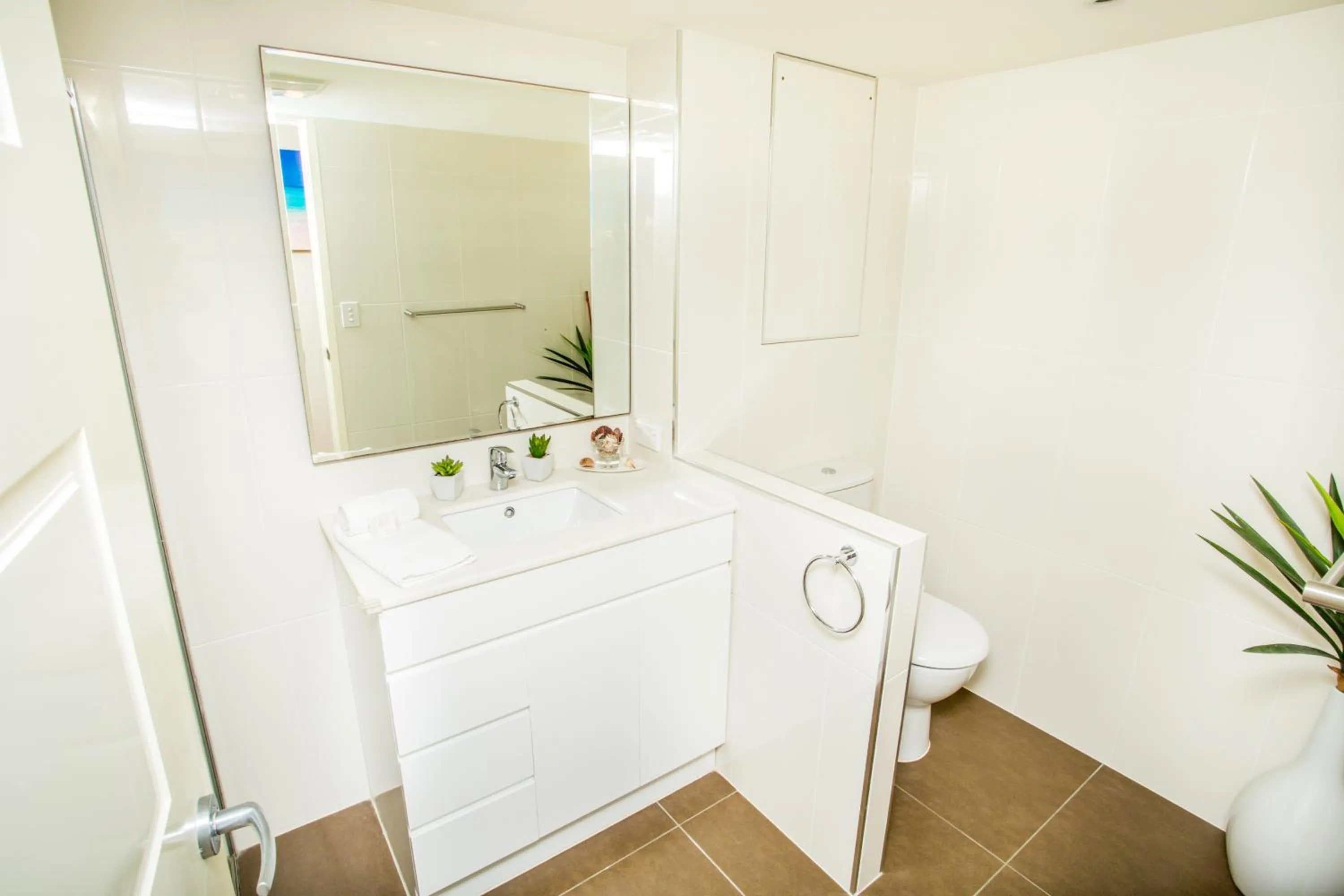 Bathroom in Sanctuary Beach Resort