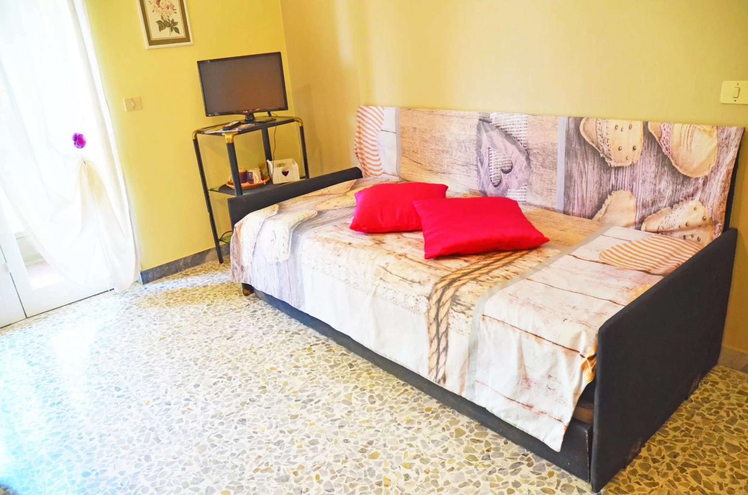 Bed in Bed and Breakfast Romantica Evasione