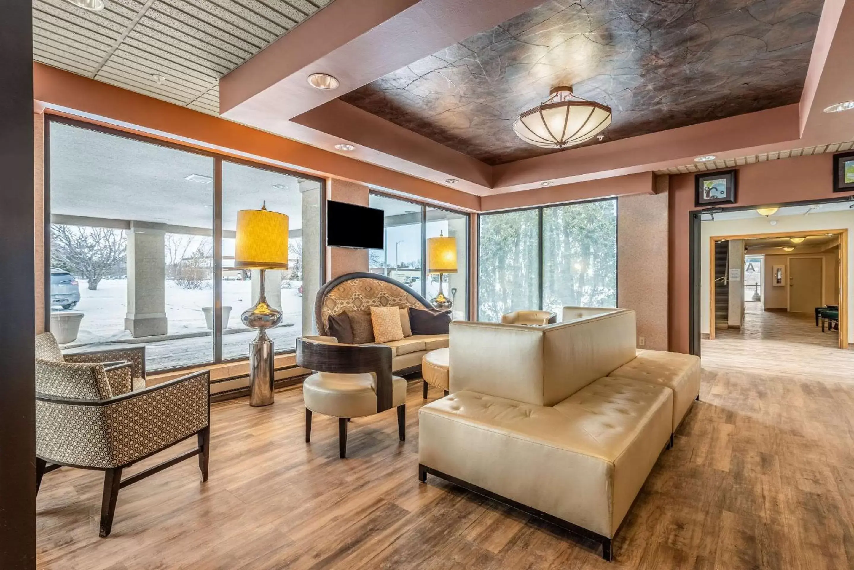 Lobby or reception, Seating Area in Quality Inn & Suites